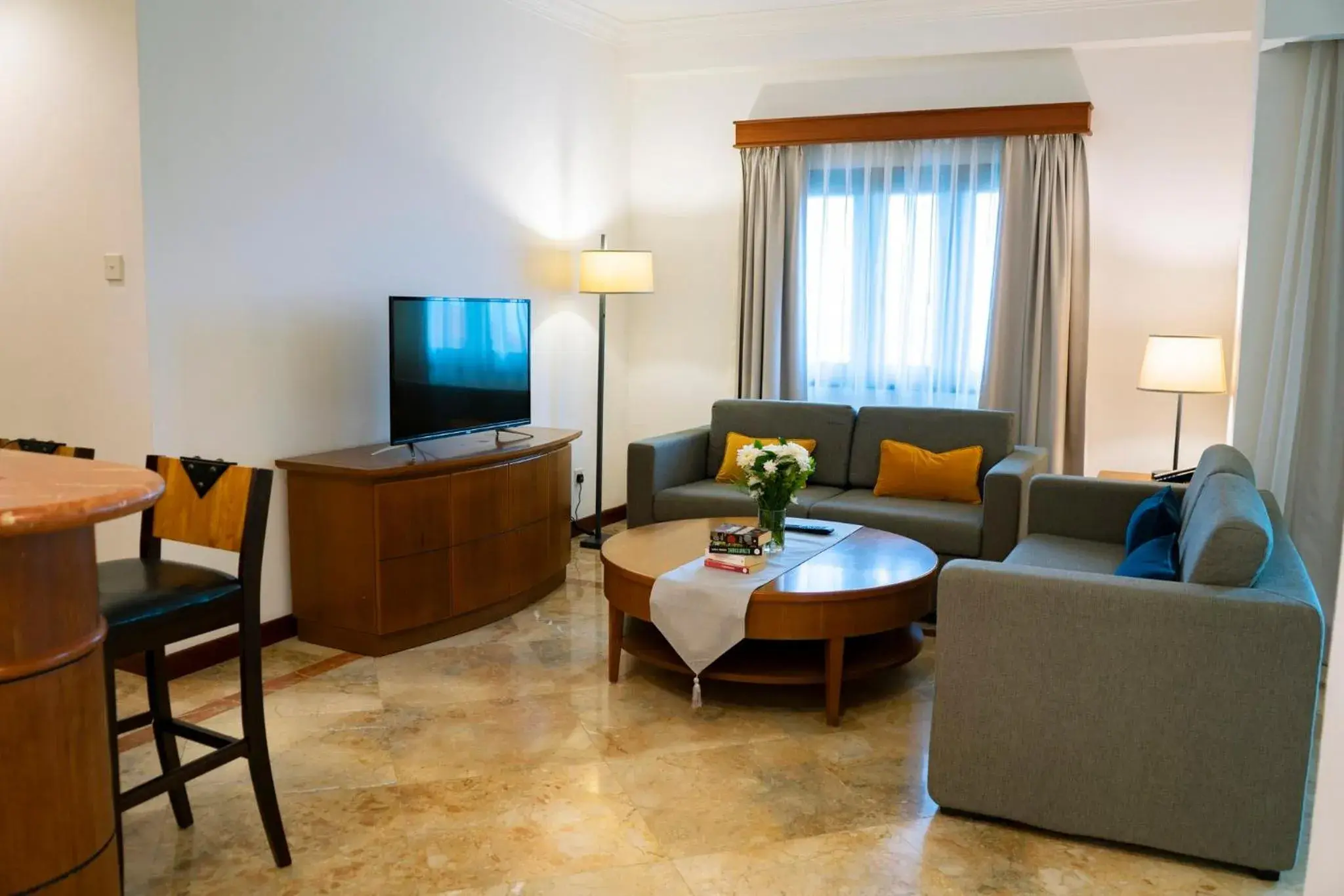 Photo of the whole room, Seating Area in Holiday Inn Resort Batam, an IHG Hotel