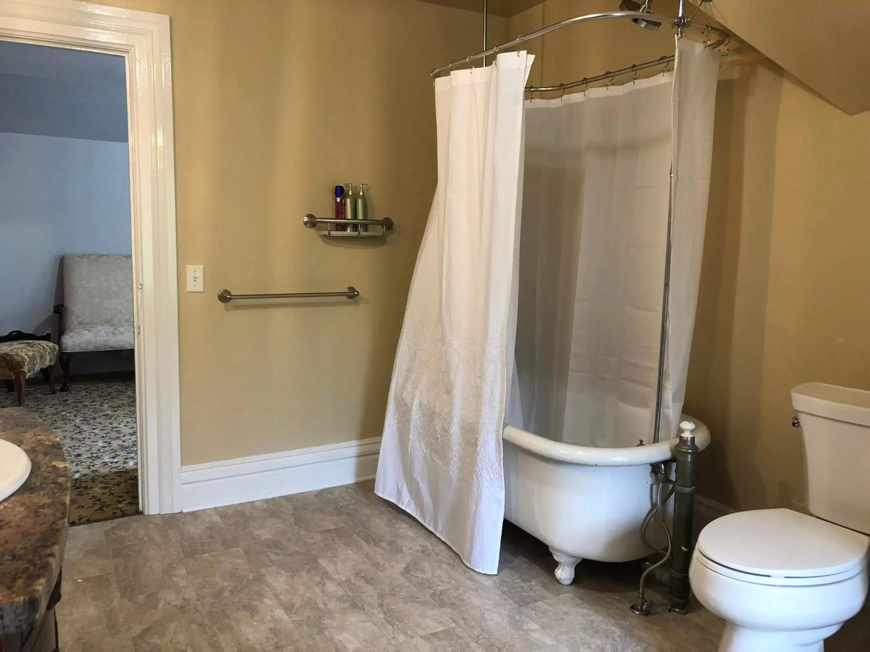 Shower, Bathroom in The Parsonage Inn B&B