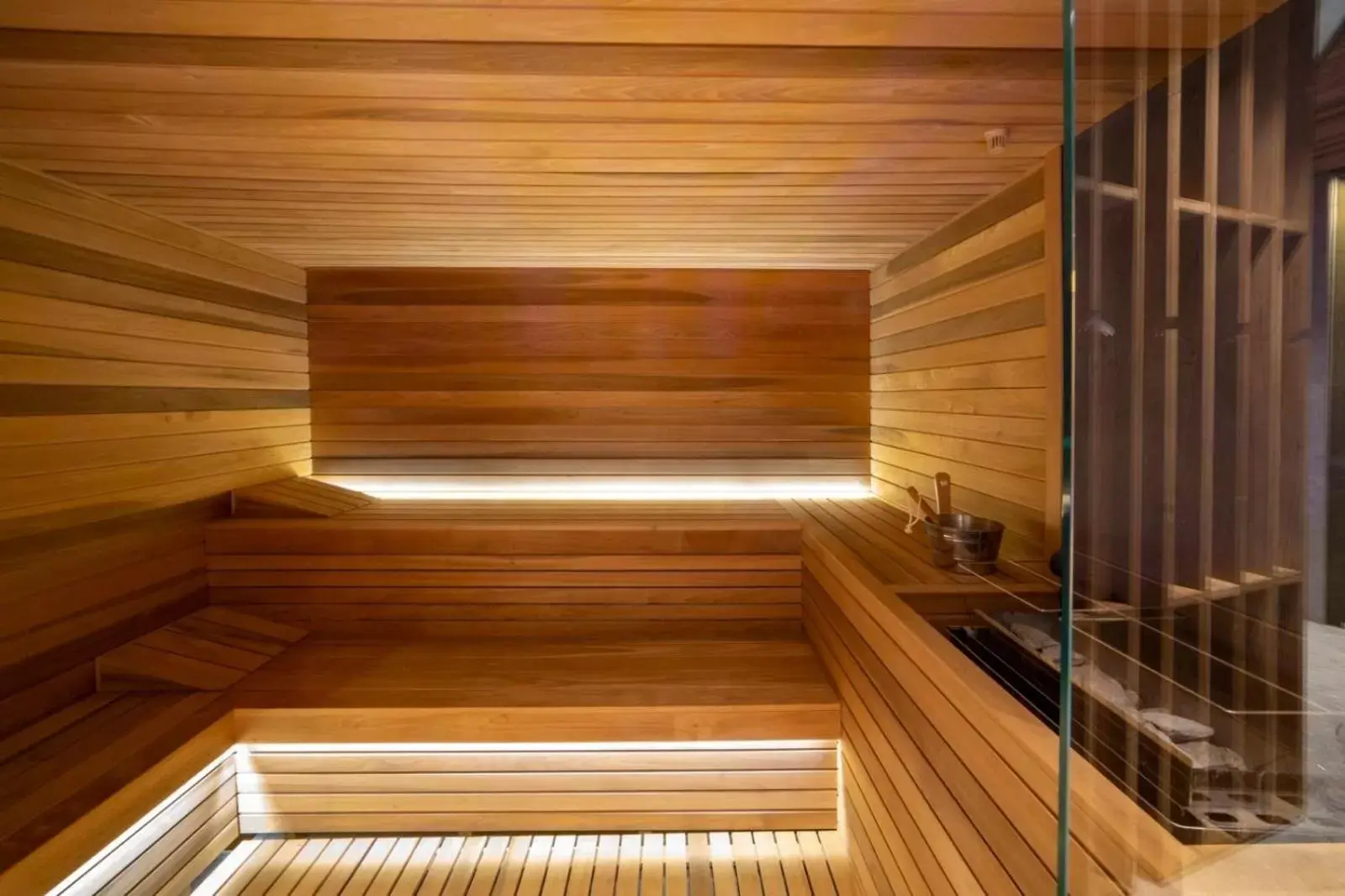 Sauna in Grand Hotel Elite