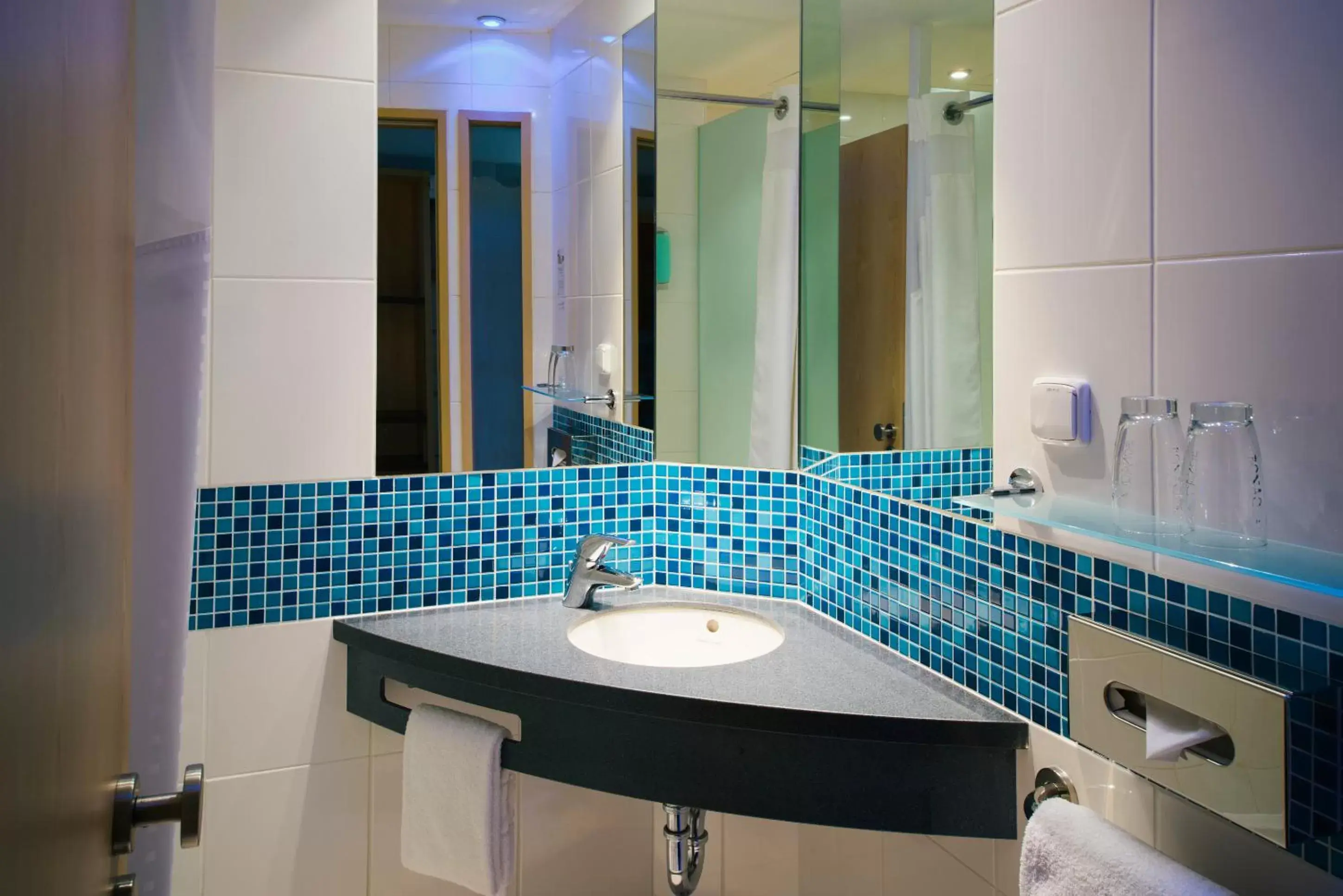 Bathroom in Vienna House Easy by Wyndham Bratislava
