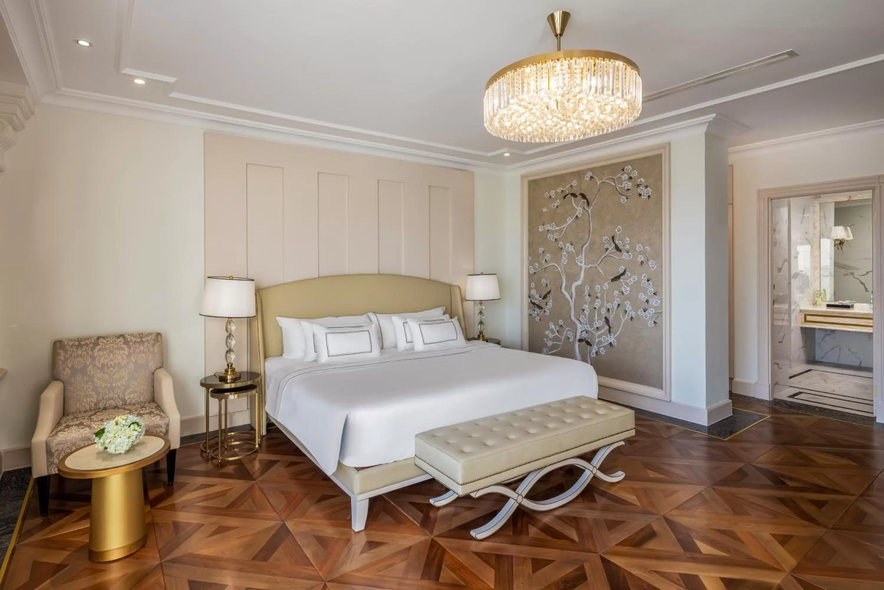 Bed in Melia Vinpearl Tay Ninh