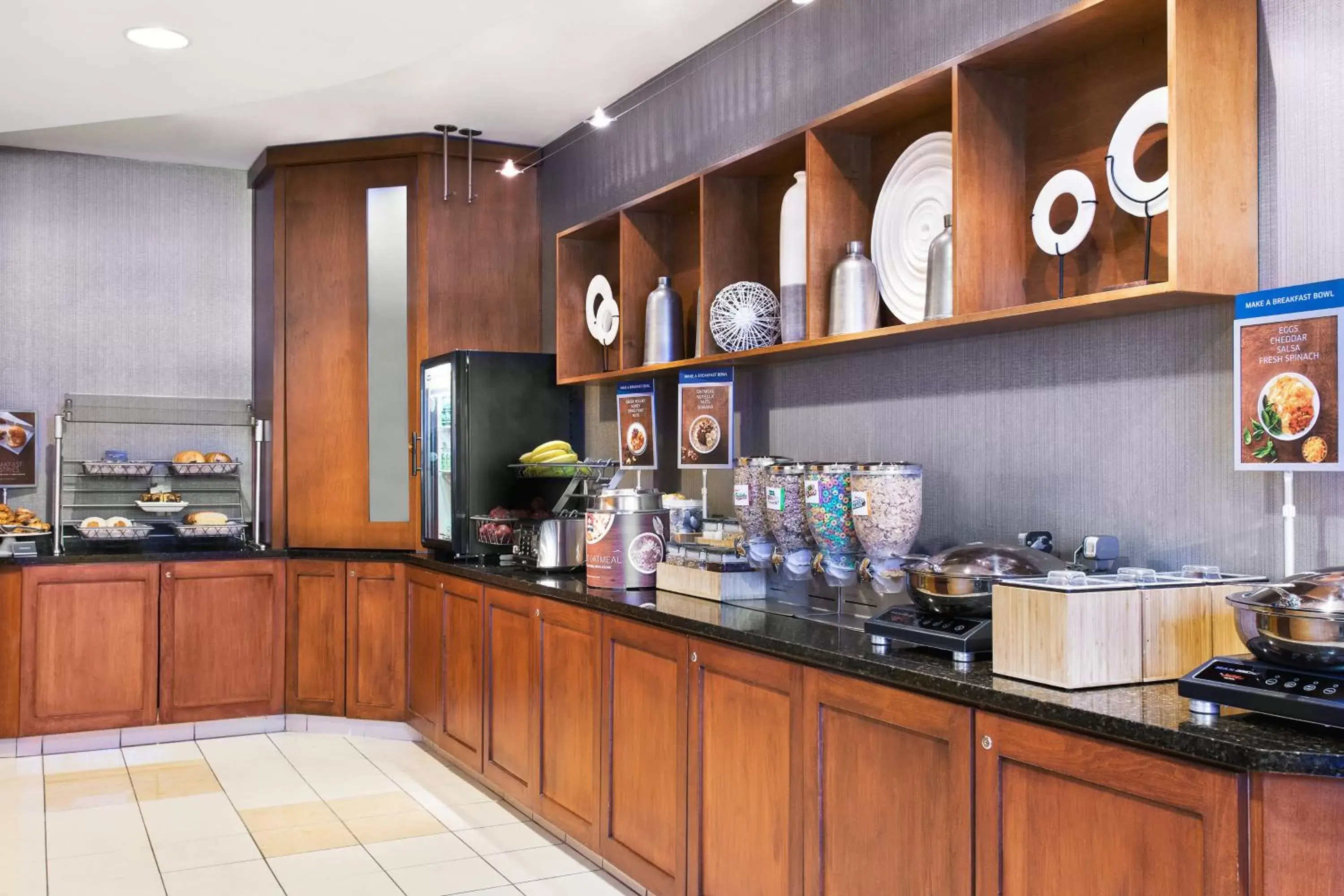 Breakfast, Restaurant/Places to Eat in SpringHill Suites by Marriott Wheeling Triadelphia Area
