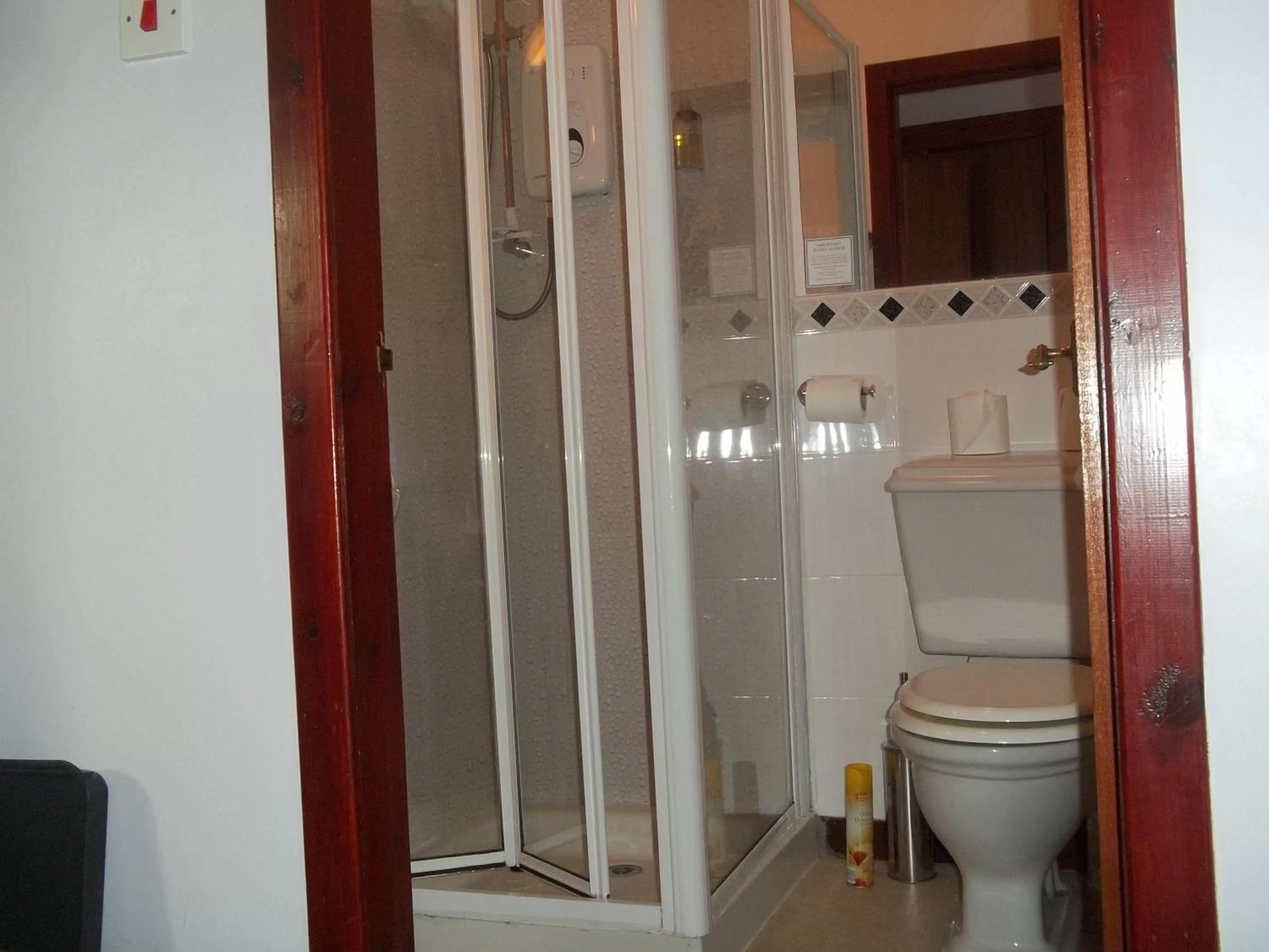 Bathroom in Glenfern Guest House and a separate Cottage with its own private hot tub