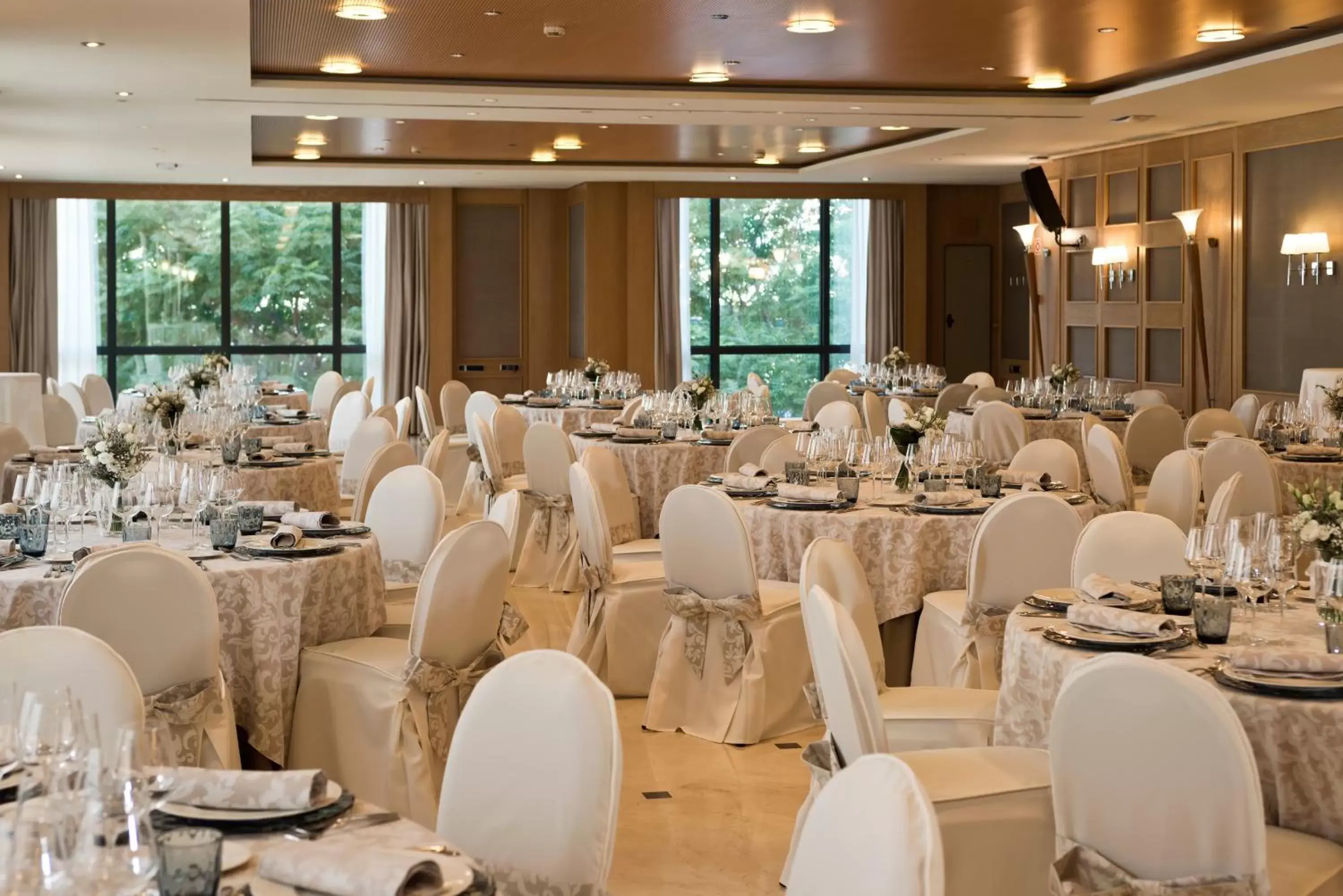 Banquet/Function facilities, Banquet Facilities in Hotel Sevilla Center