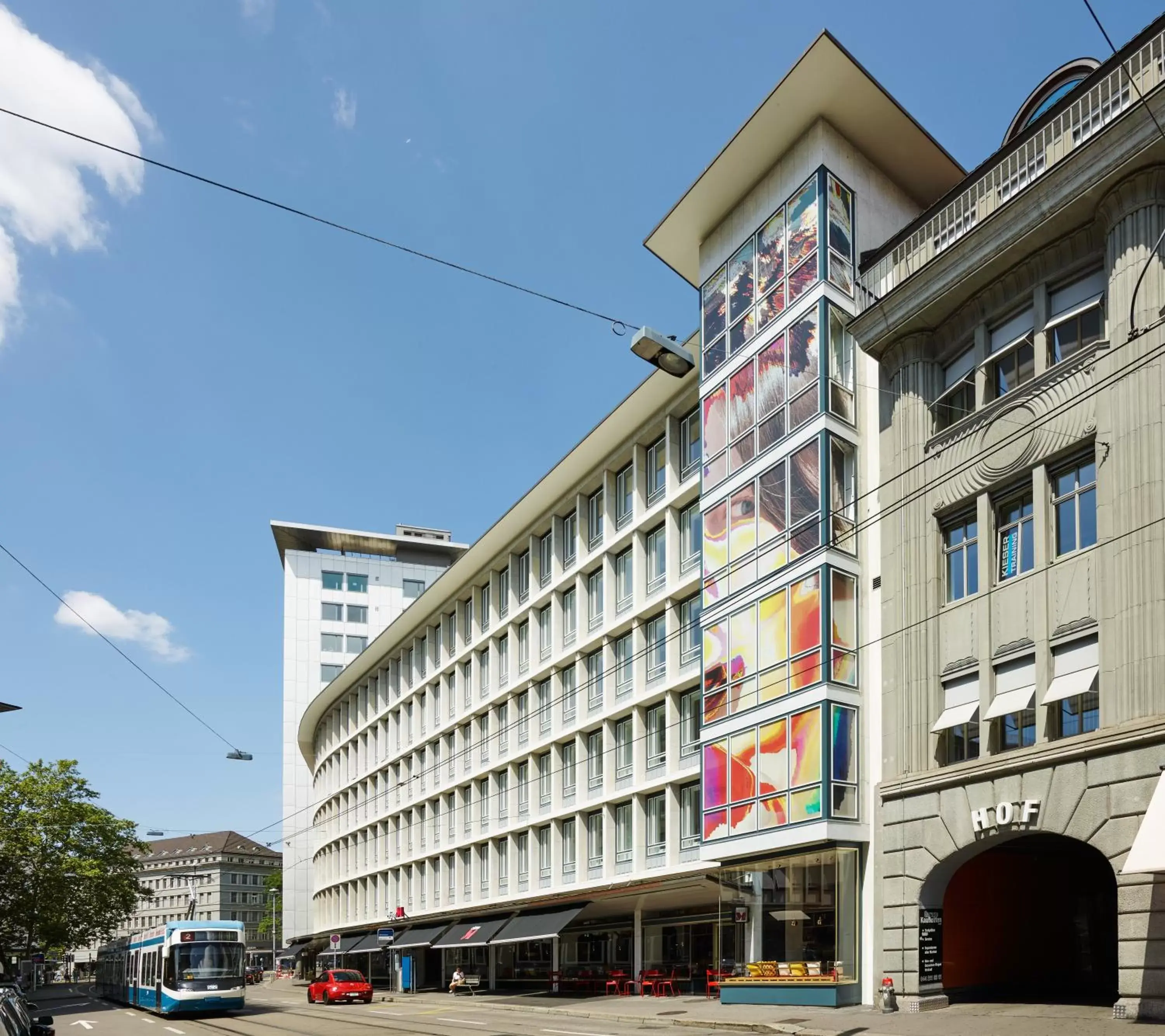 Facade/entrance, Property Building in citizenM Zürich