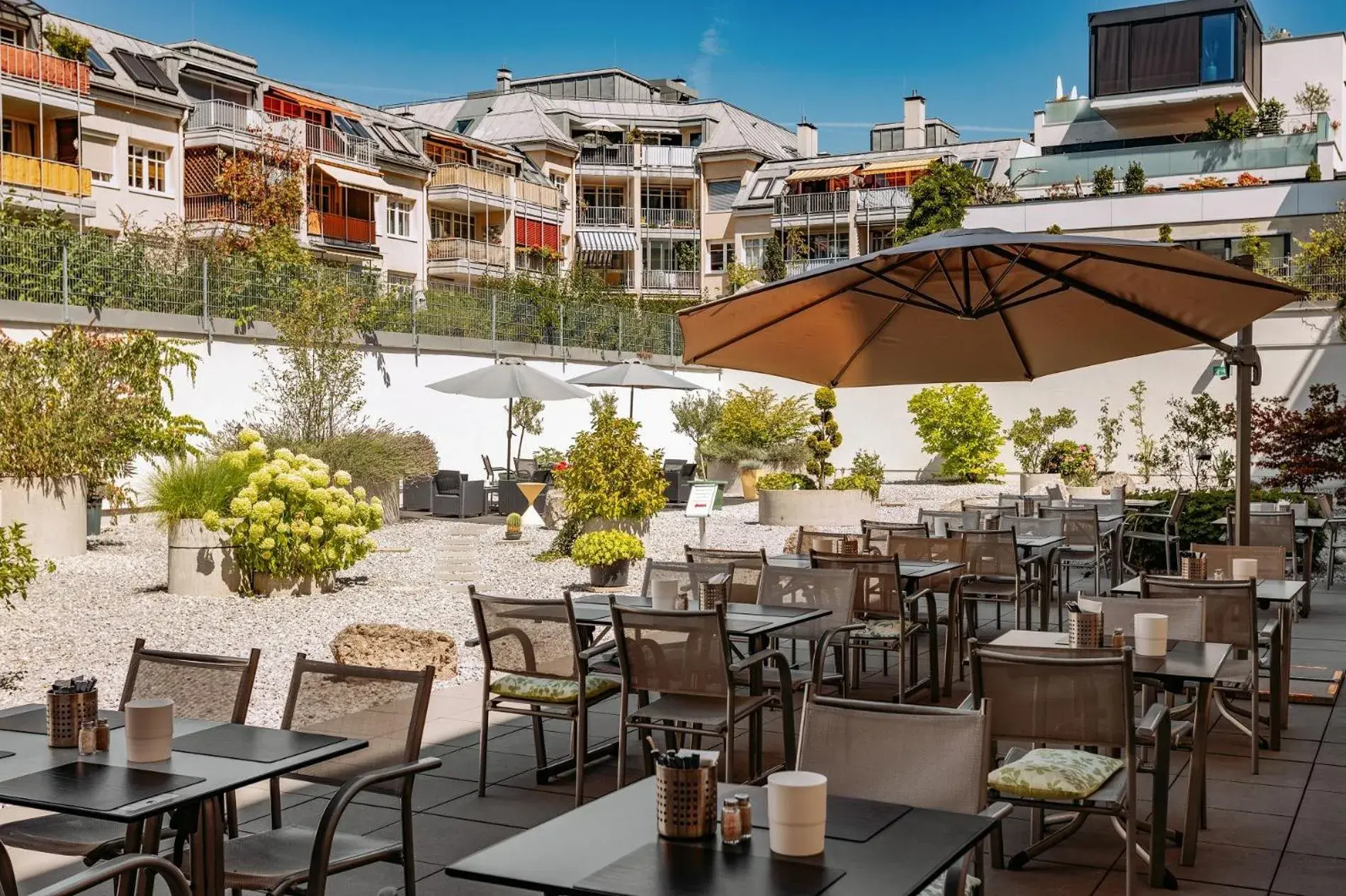 Patio, Restaurant/Places to Eat in Altstadt Hotel Hofwirt Salzburg