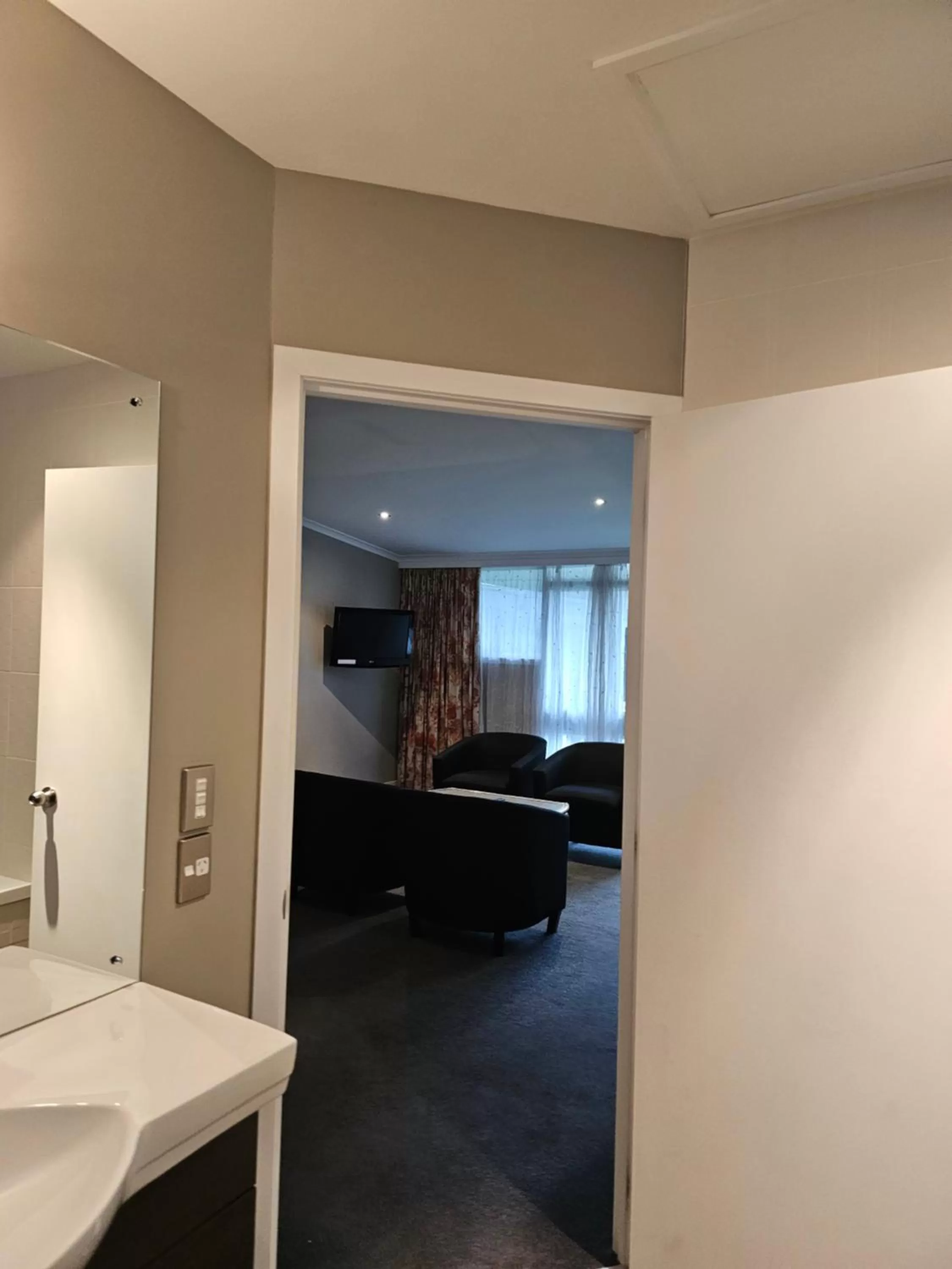 hair dresser in The Avenue