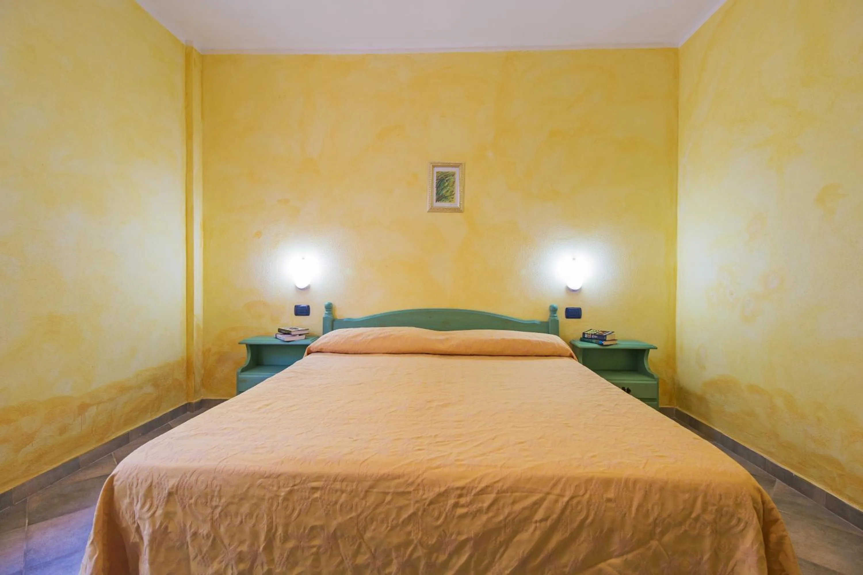 Bedroom, Bed in Albergo Residenziale Gli Ontani