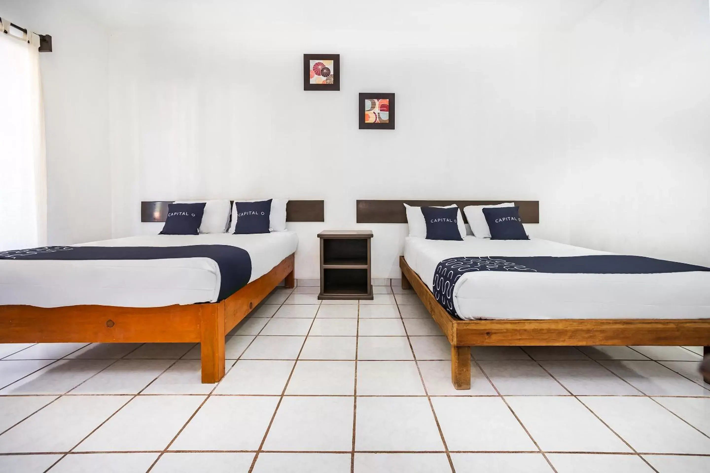 Bedroom, Bed in Capital O Oxtankah,chetumal bay