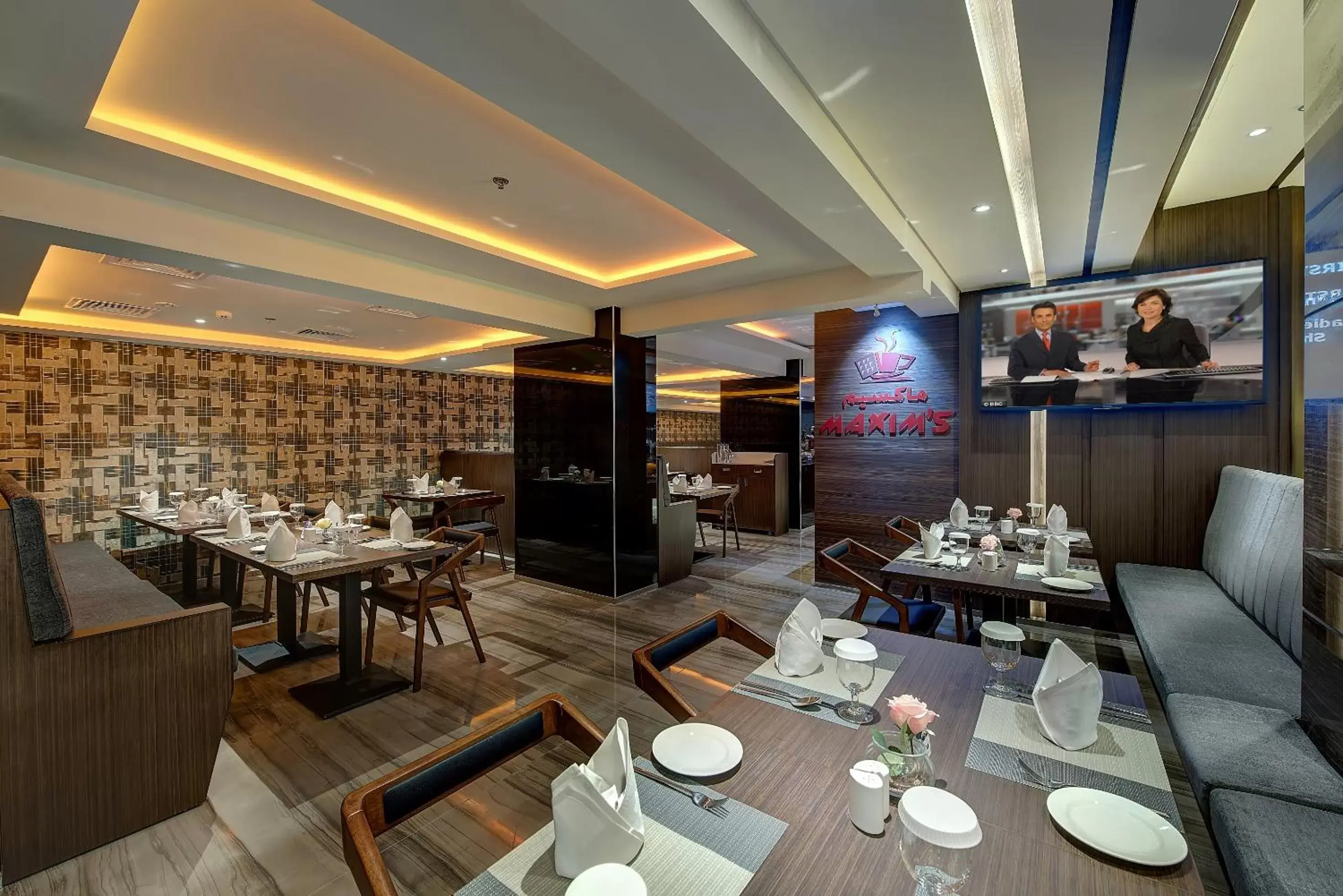 Restaurant/Places to Eat in Omega Hotel Dubai
