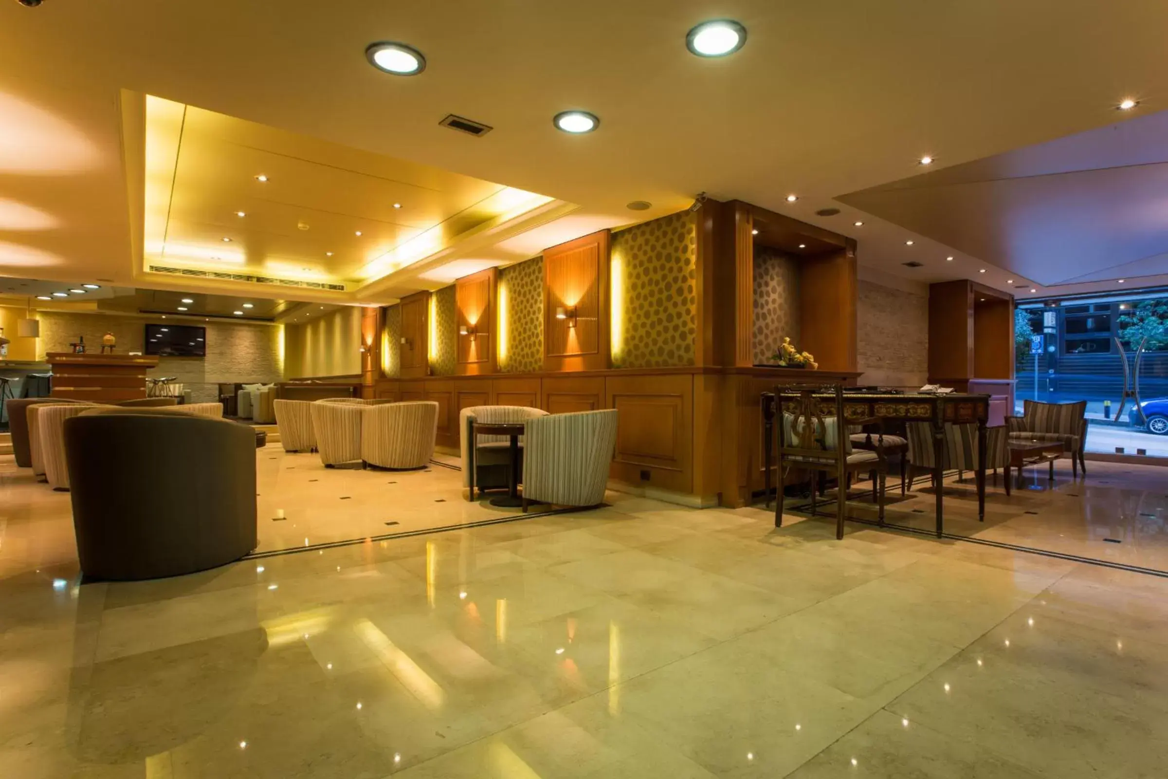 Lobby or reception, Banquet Facilities in Hotel Cavalier