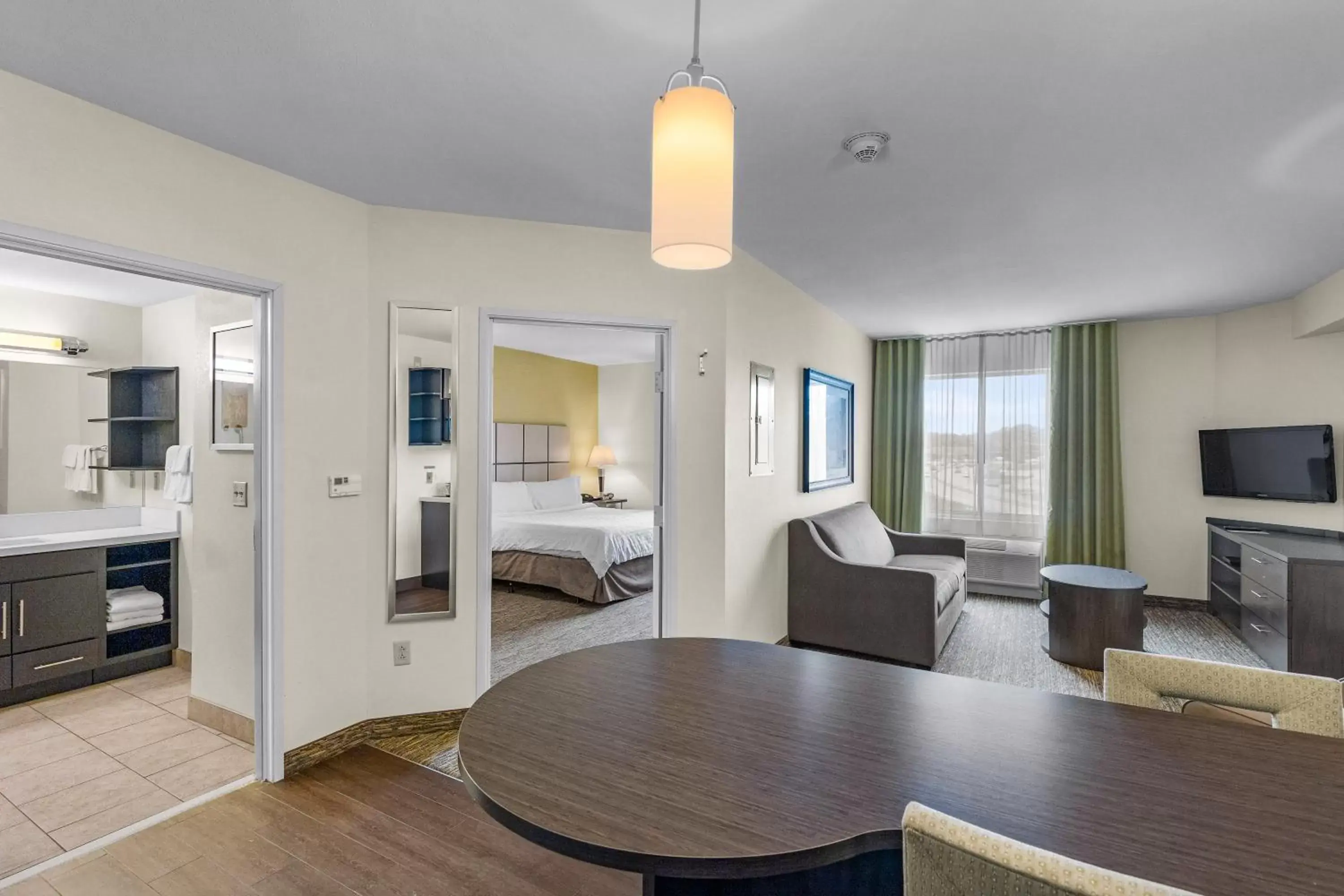 One-Bedroom King Suite in Candlewood Suites Erie, an IHG Hotel