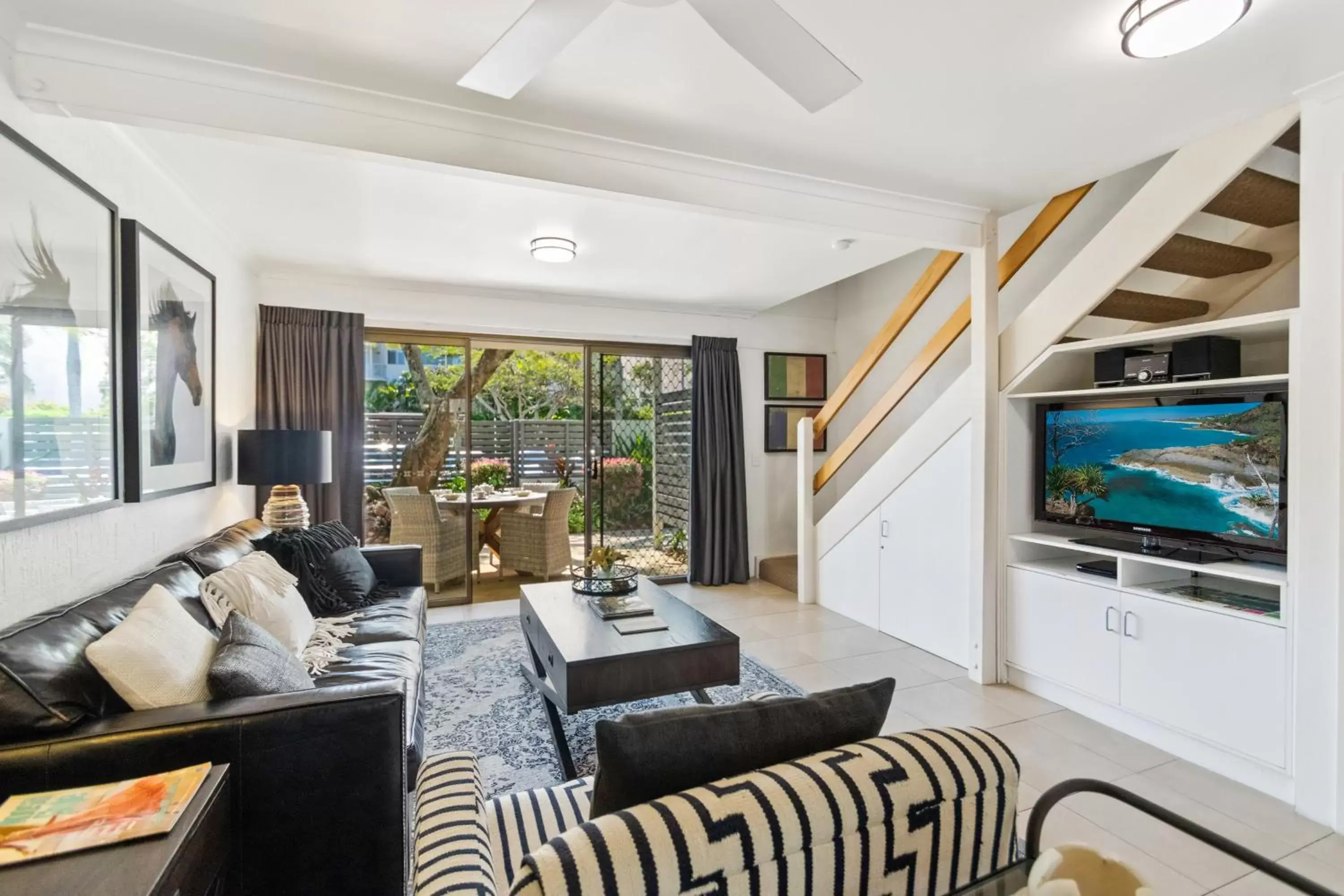 Living room, Seating Area in Noosa Place Resort