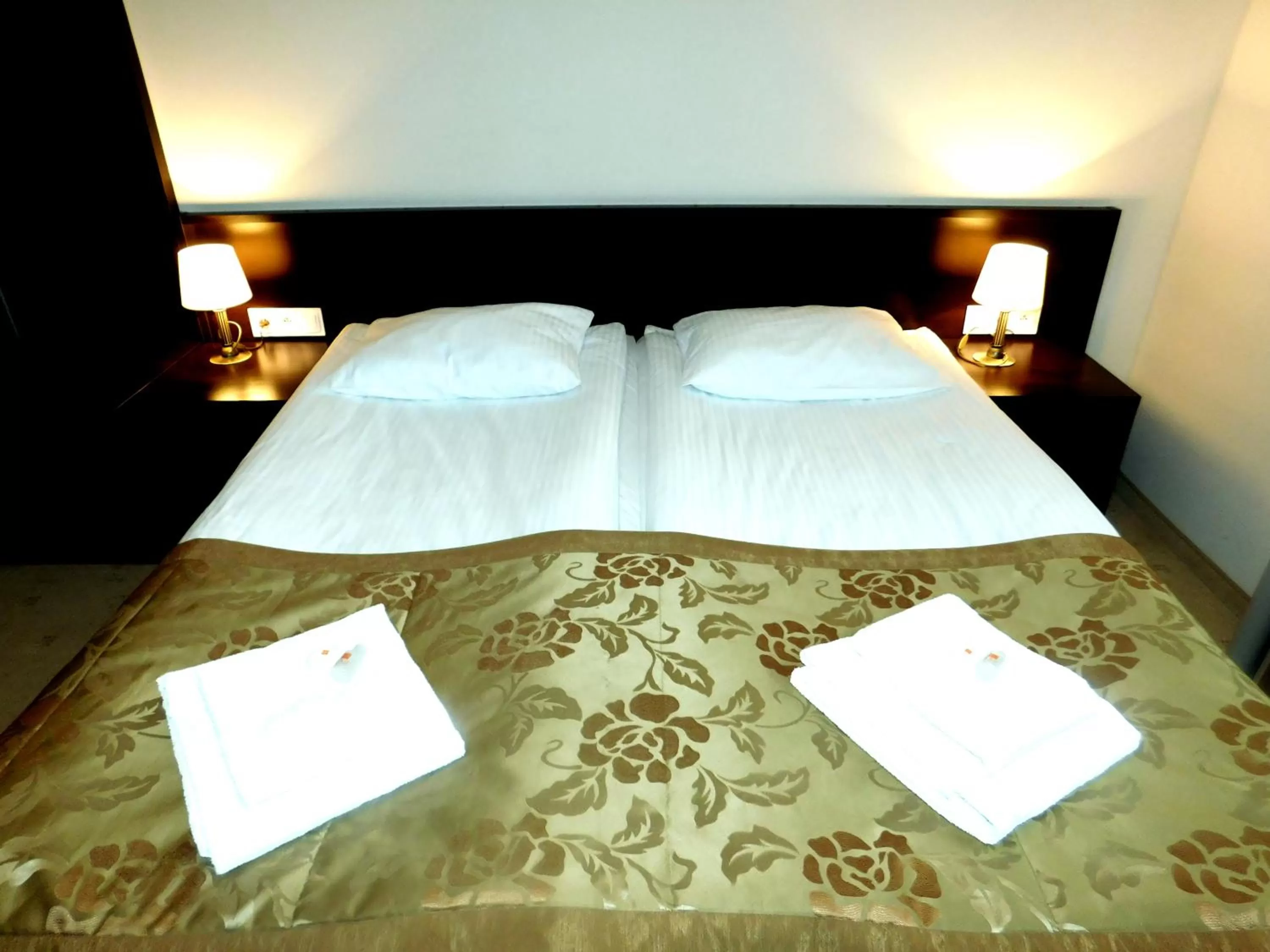 Decorative detail, Bed in Hotel Świętoborzec