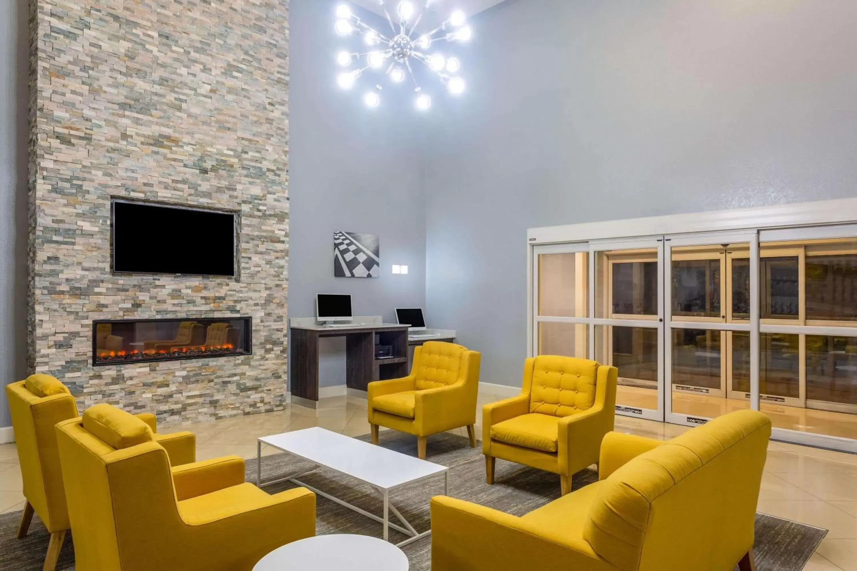 Lobby or reception, Seating Area in La Quinta by Wyndham Sebring