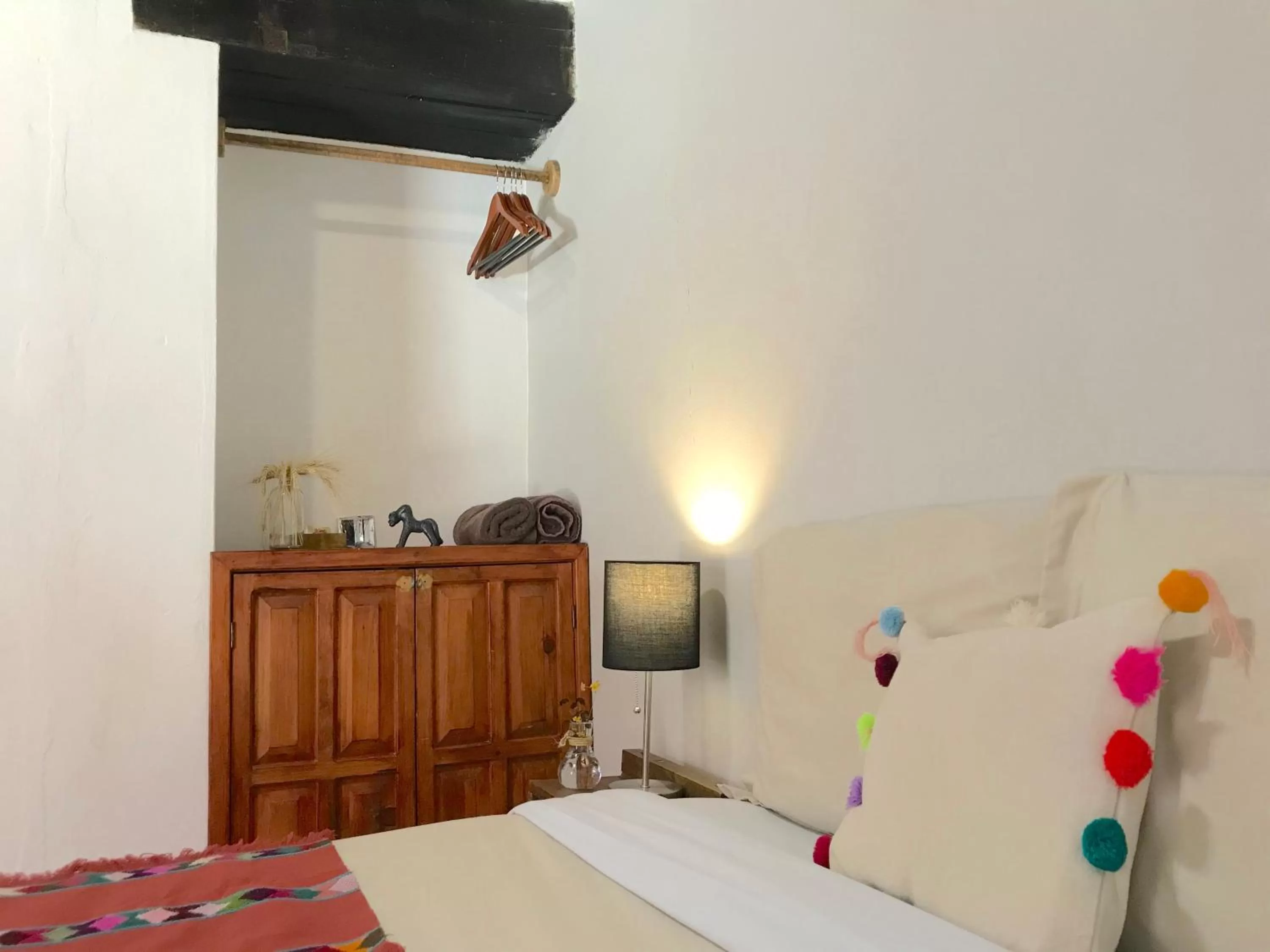 Decorative detail, Bed in Casa Azabache