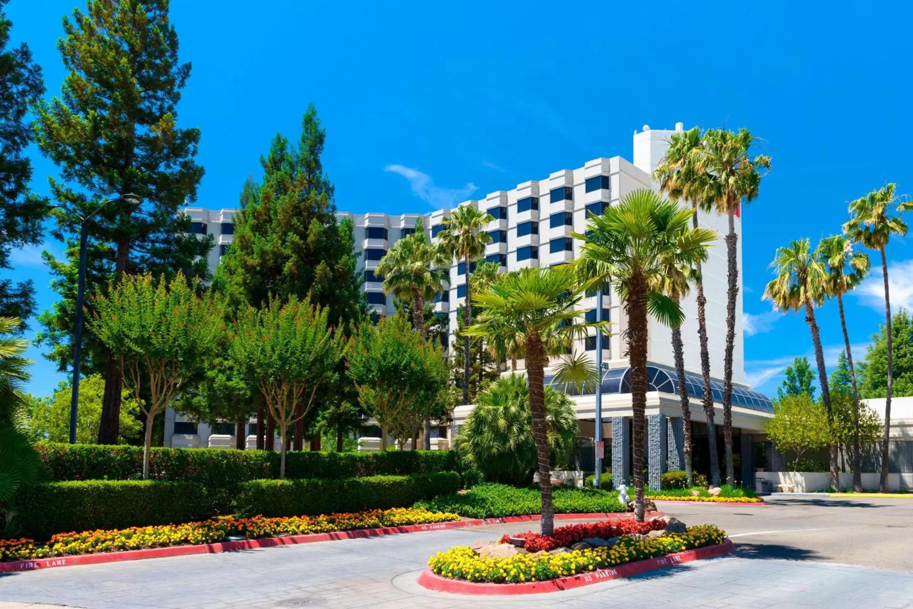 Property Building in Sacramento Marriott Rancho Cordova