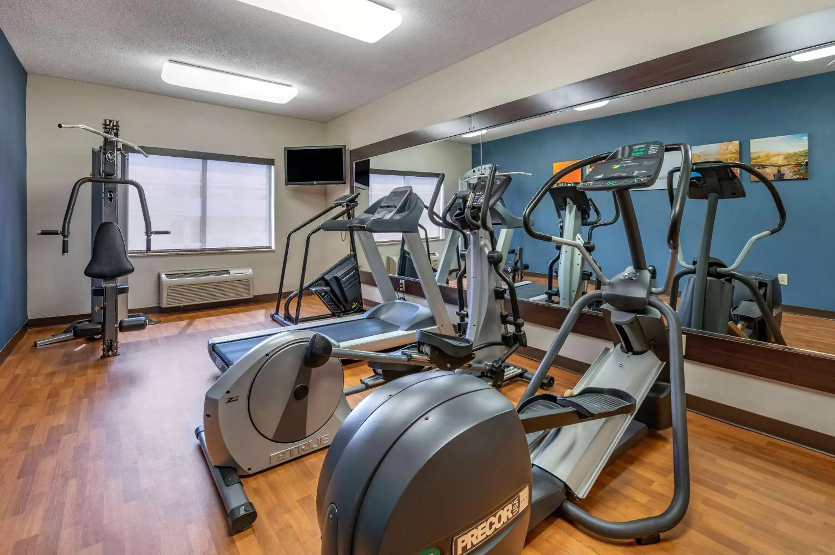 Activities, Fitness Center/Facilities in Comfort Suites Columbus West - Hilliard