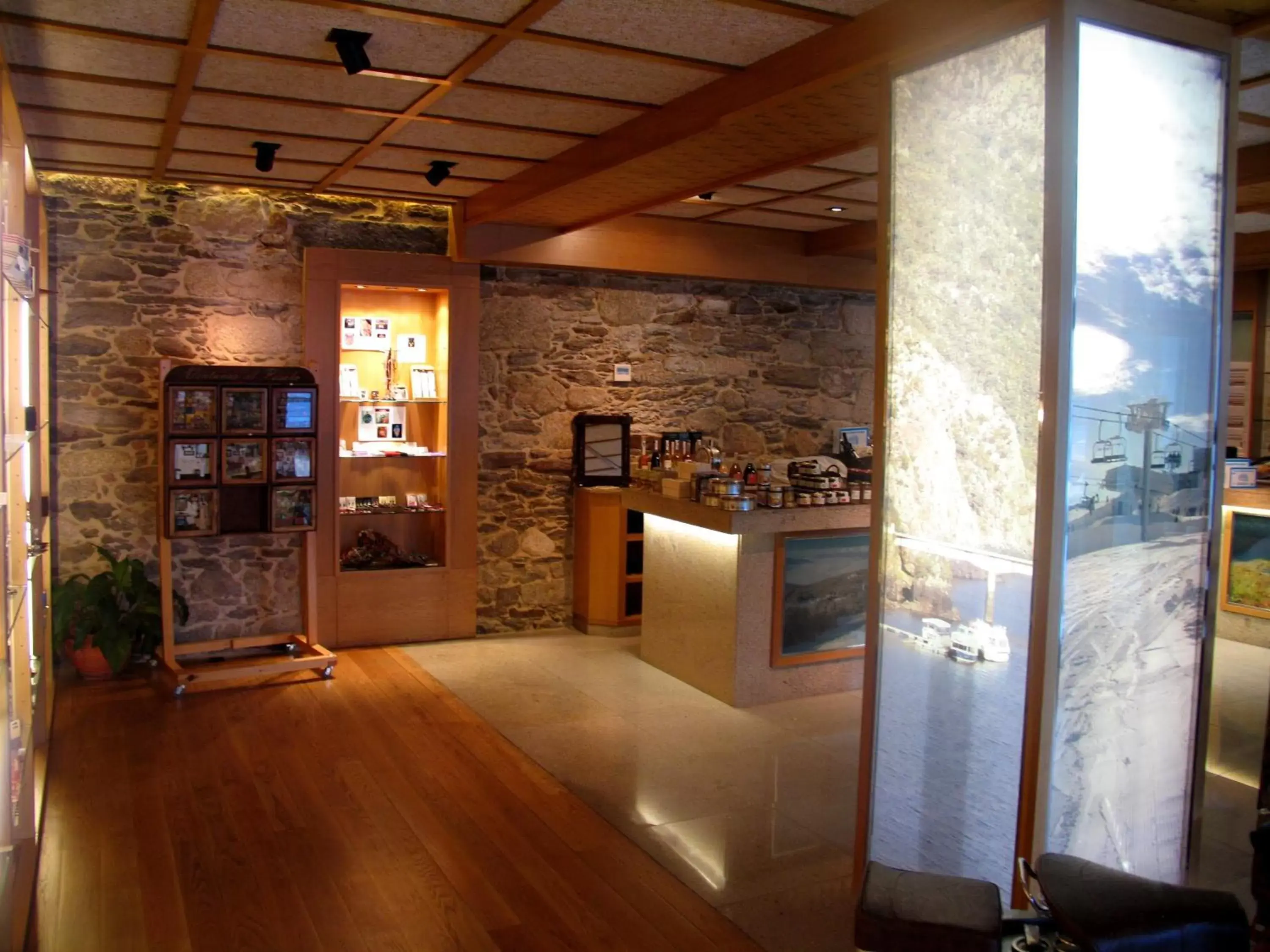 Lobby or reception in Hotel Casa de Caldelas