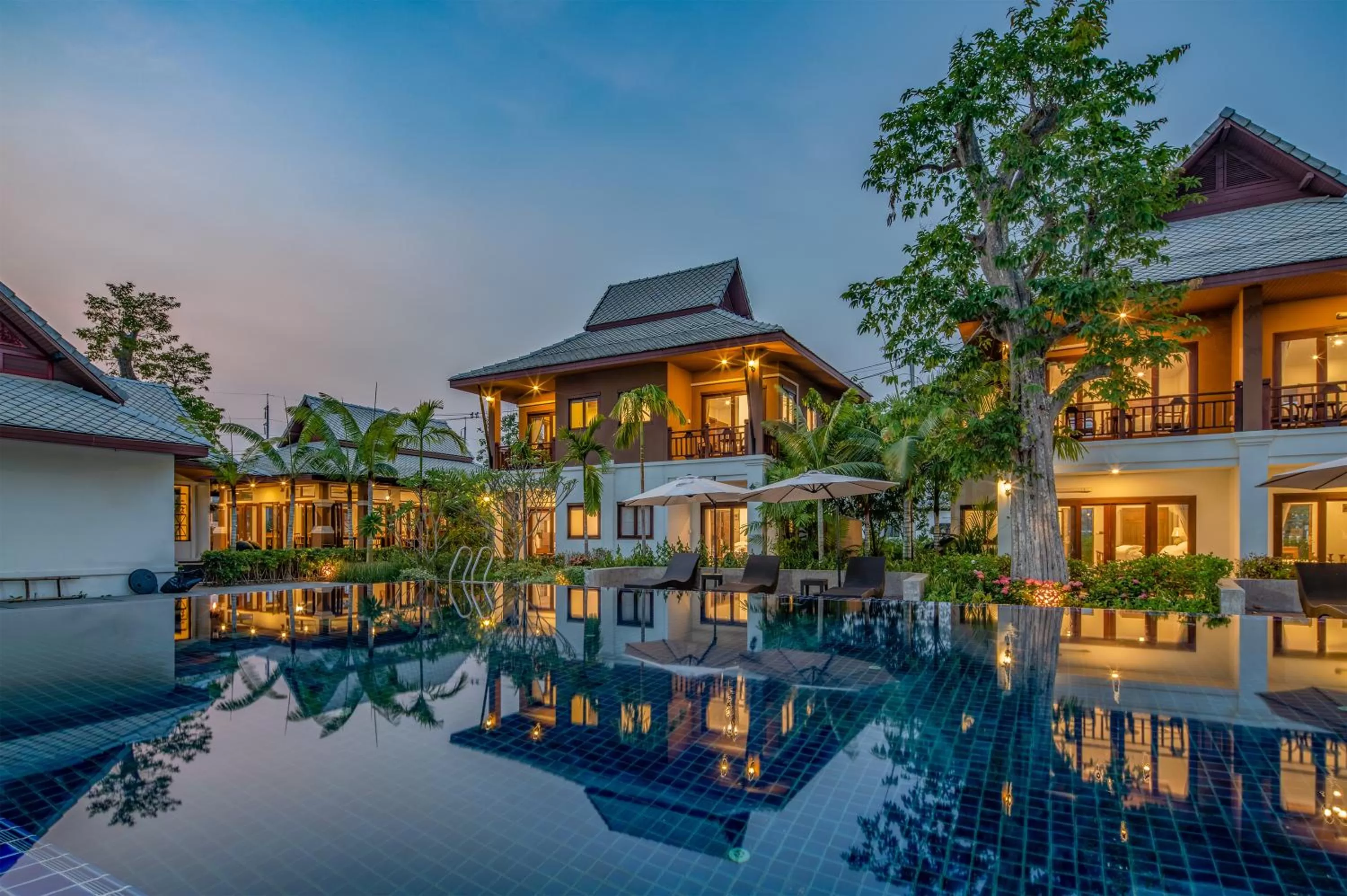 Swimming pool in Lanna Deer Resort Chiang Mai