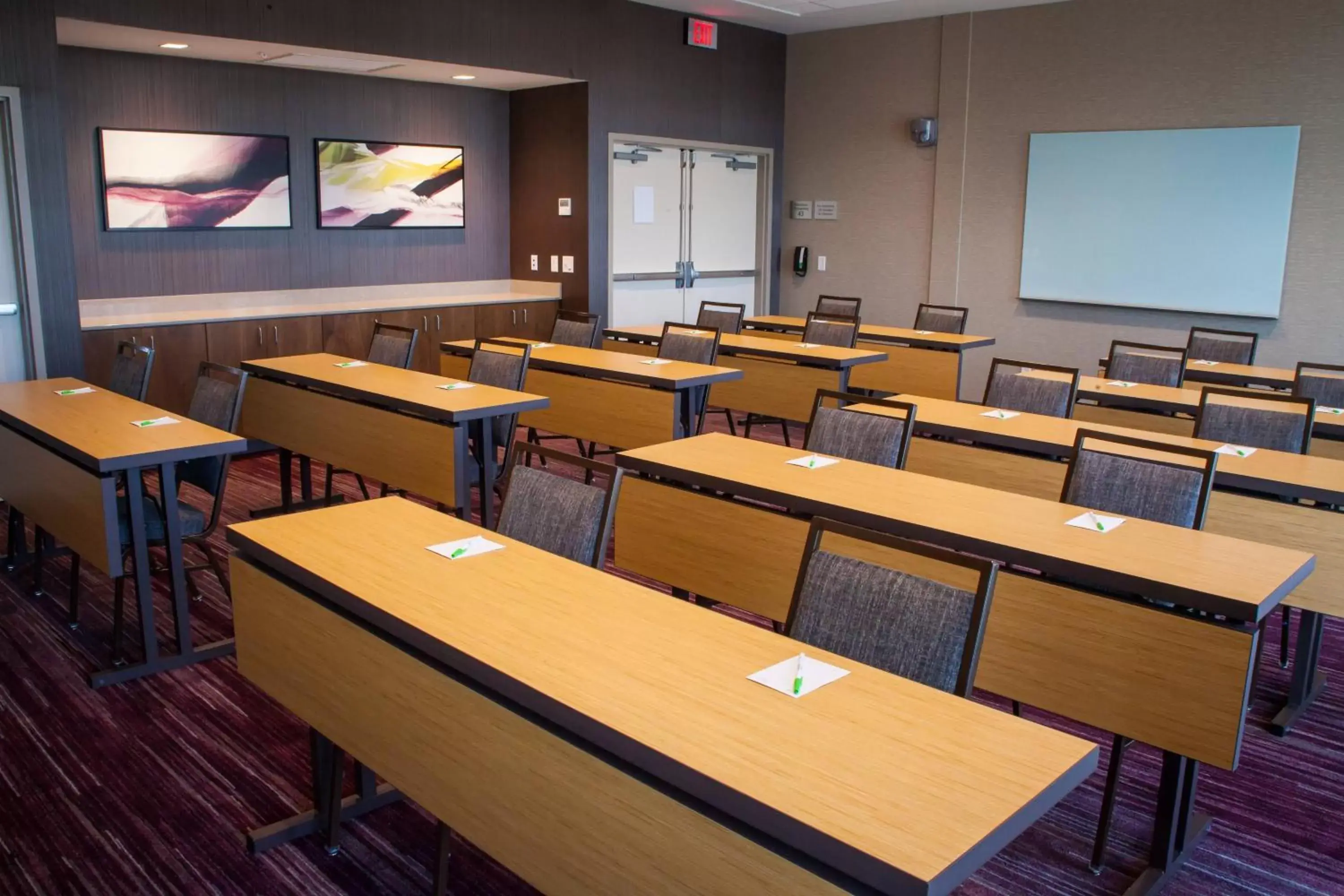 Meeting/conference room in Courtyard by Marriott Omaha East/Council Bluffs, IA