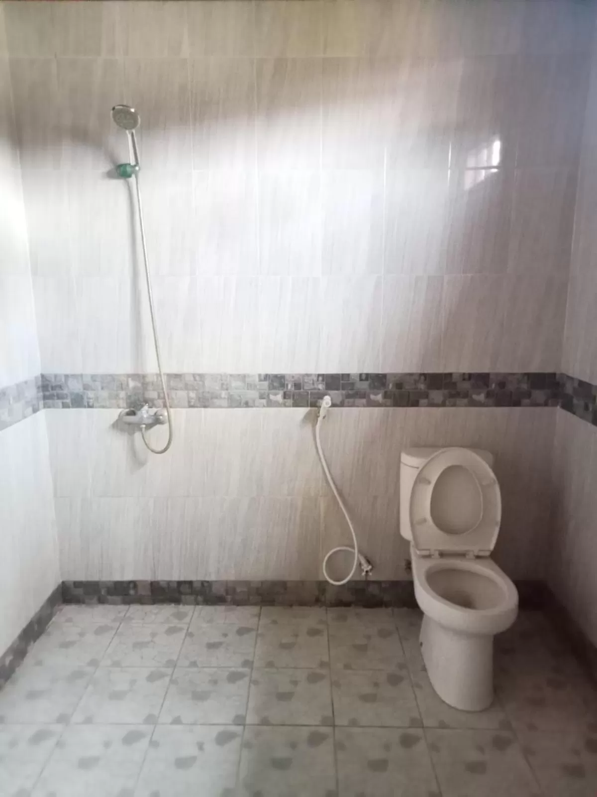 Bathroom in Meno Smile Cottages