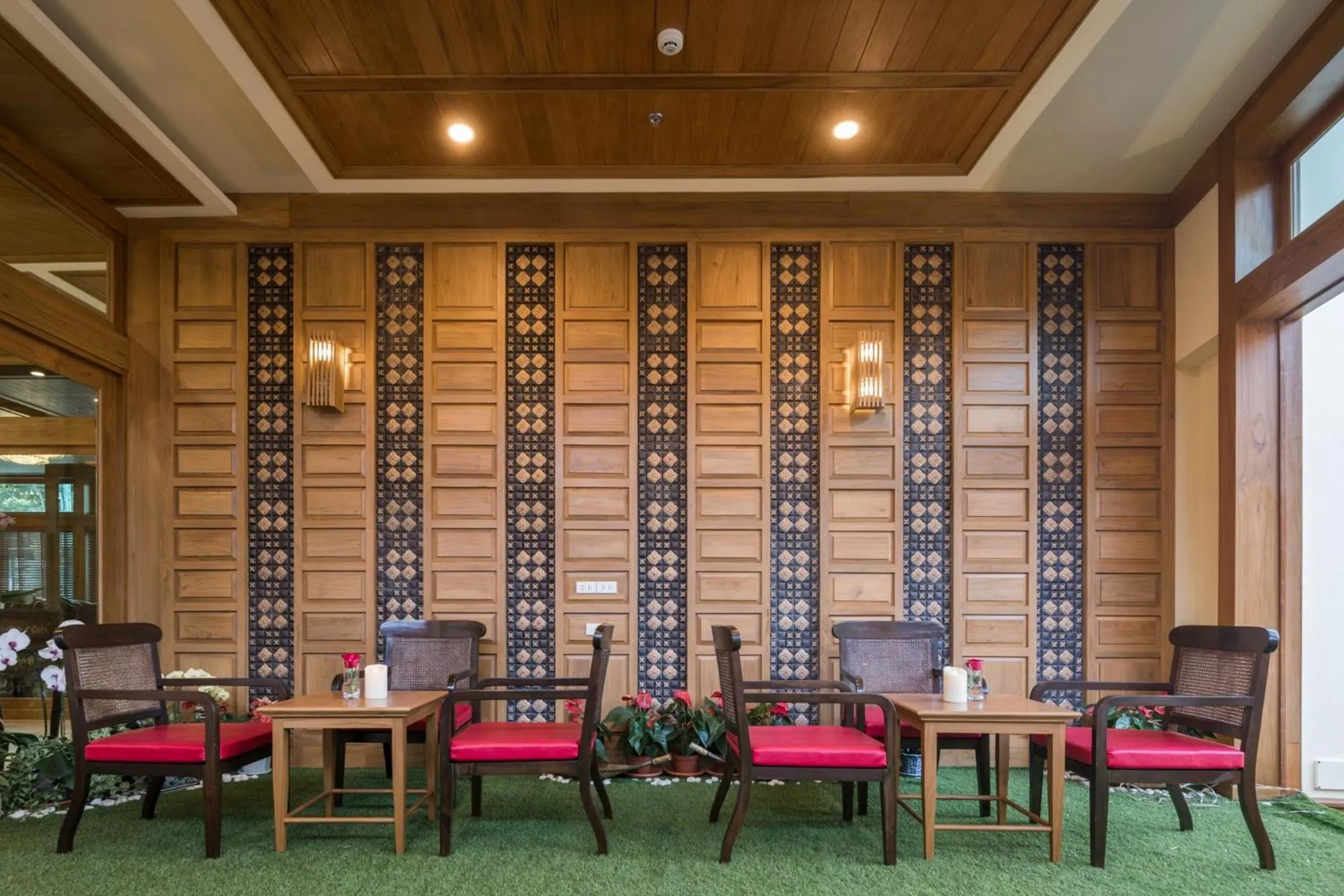 Lounge or bar in Peak Nimman Prestige Hotel