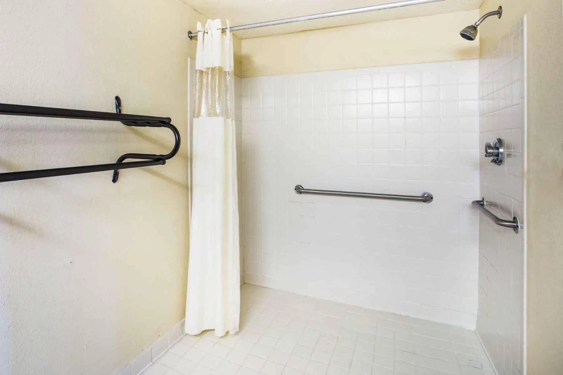 Howard Johnson by Wyndham Panama City