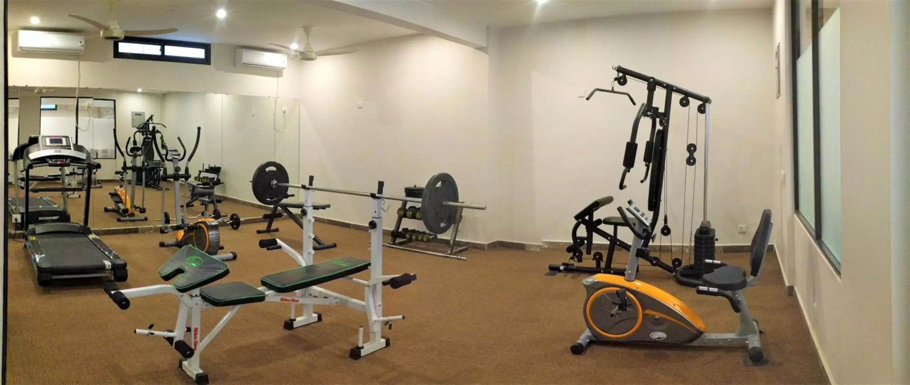 Fitness centre/facilities, Fitness Center/Facilities in Zifan Hotel & Suites