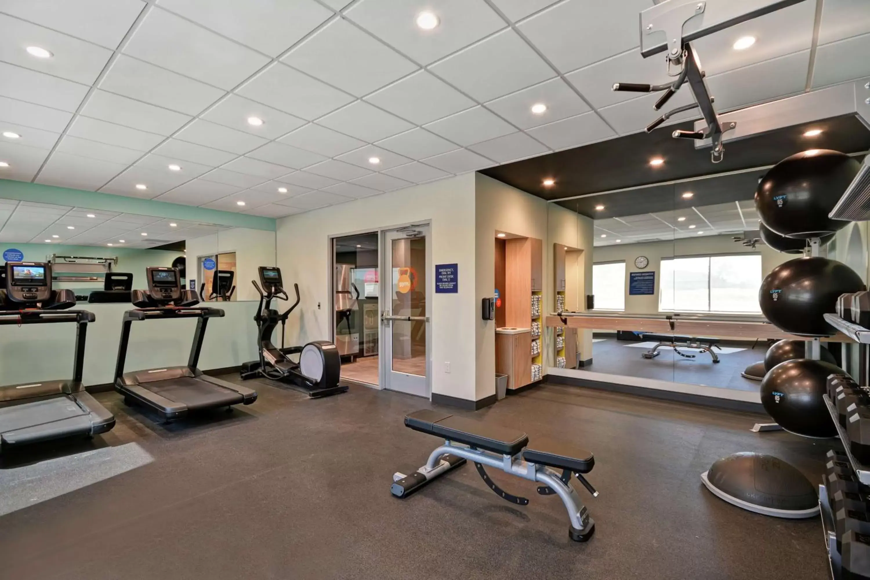 Fitness centre/facilities, Fitness Center/Facilities in Tru By Hilton Denver, PA