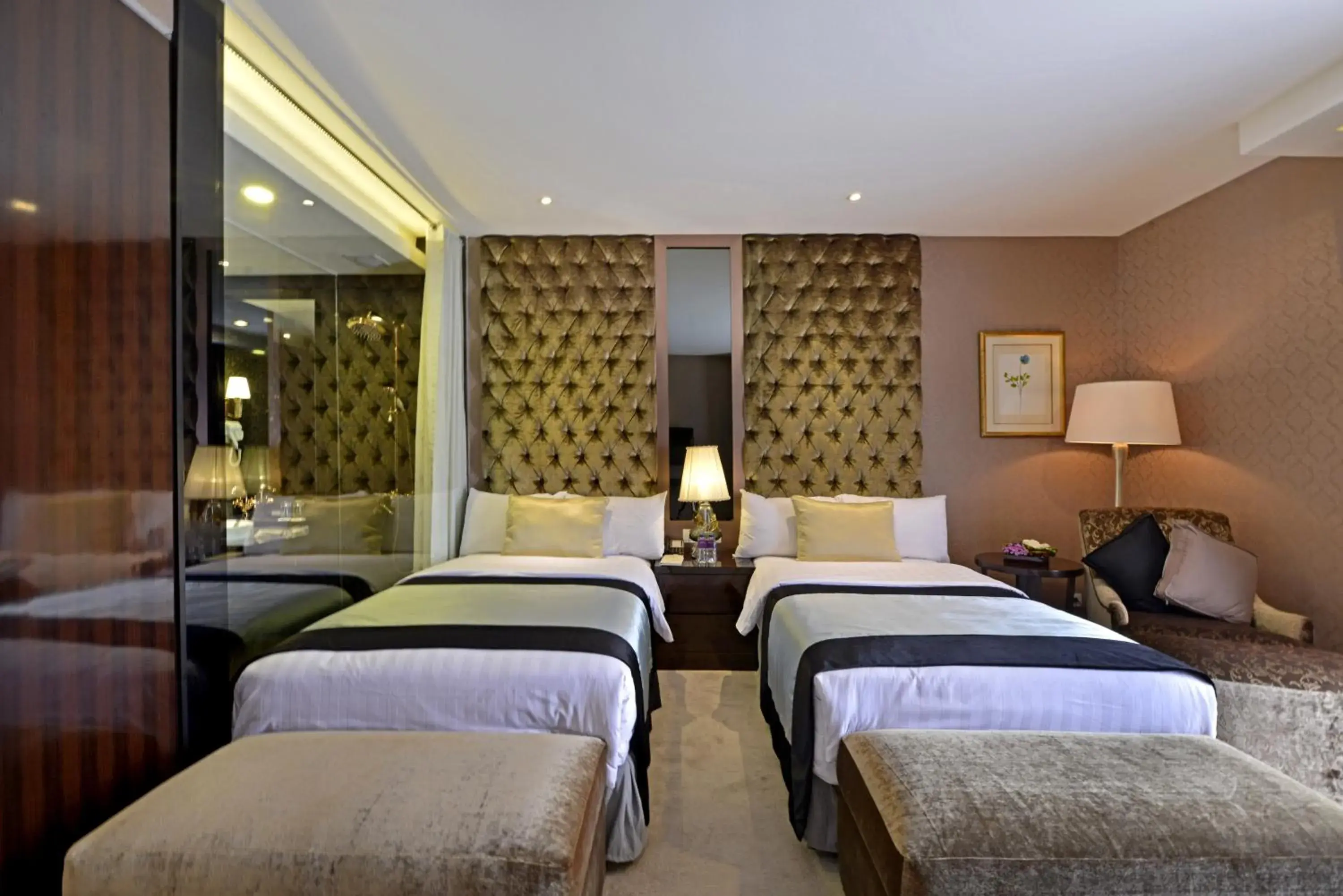 Bedroom, Bed in Amaroossa Grande Bedroom, Bed in Amaroossa Grande