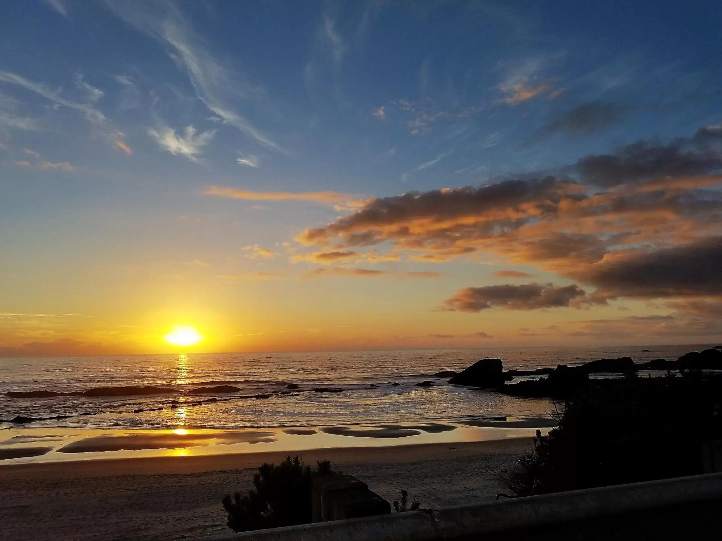 Beach in The Waldport Inn