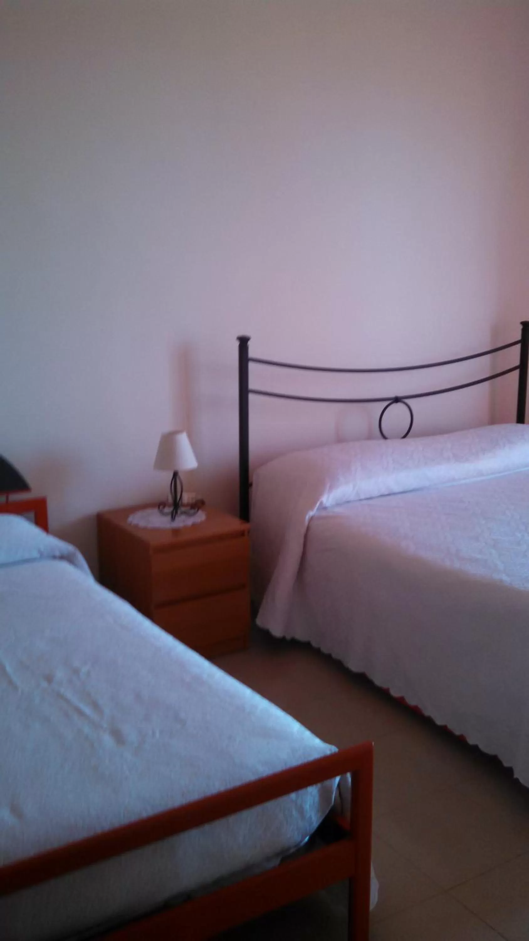 Photo of the whole room, Bed in Joanne B&B