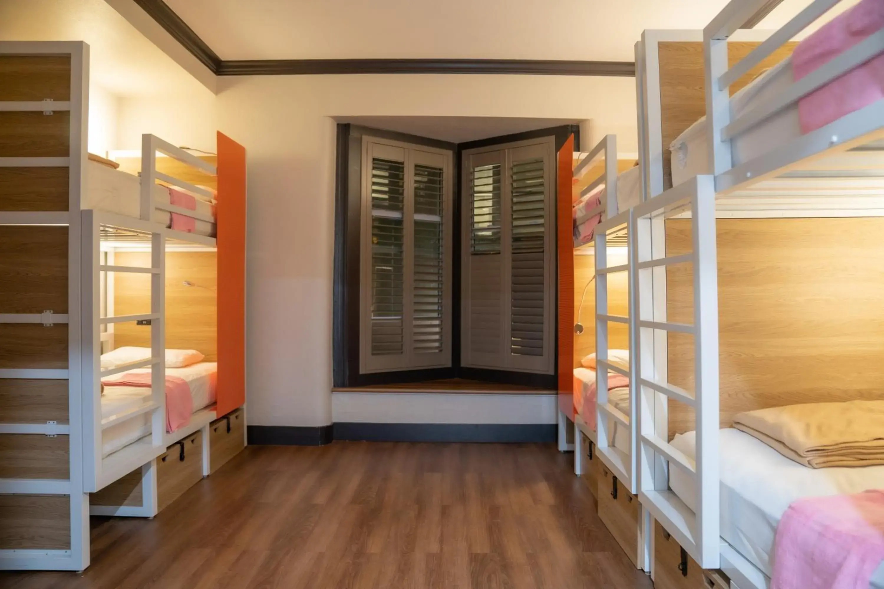 Bunk Bed in Amsterdam Hostel
