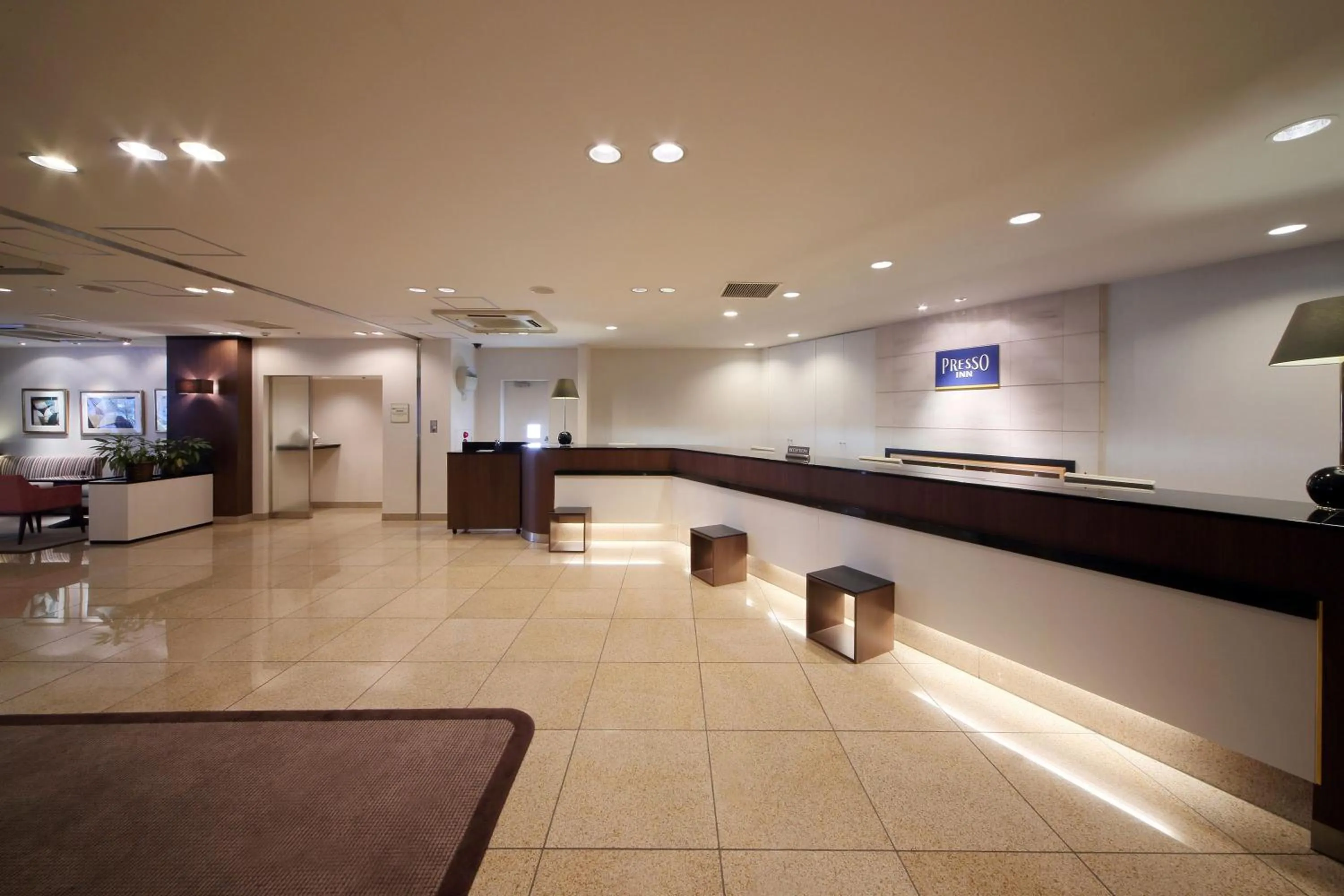 Lobby or reception in Keio Presso Inn Shinjuku