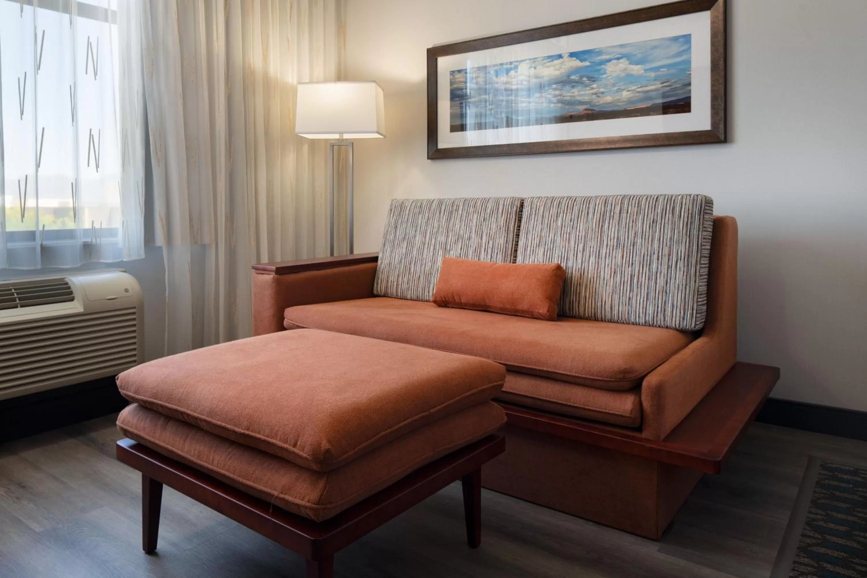 One-Bedroom King Suite with Sofa Bed in Courtyard by Marriott Scottsdale Salt River