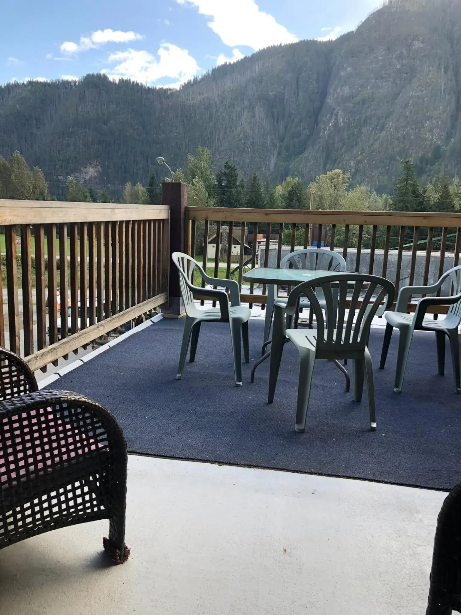 Balcony/Terrace, Mountain View in Peaks Lodge