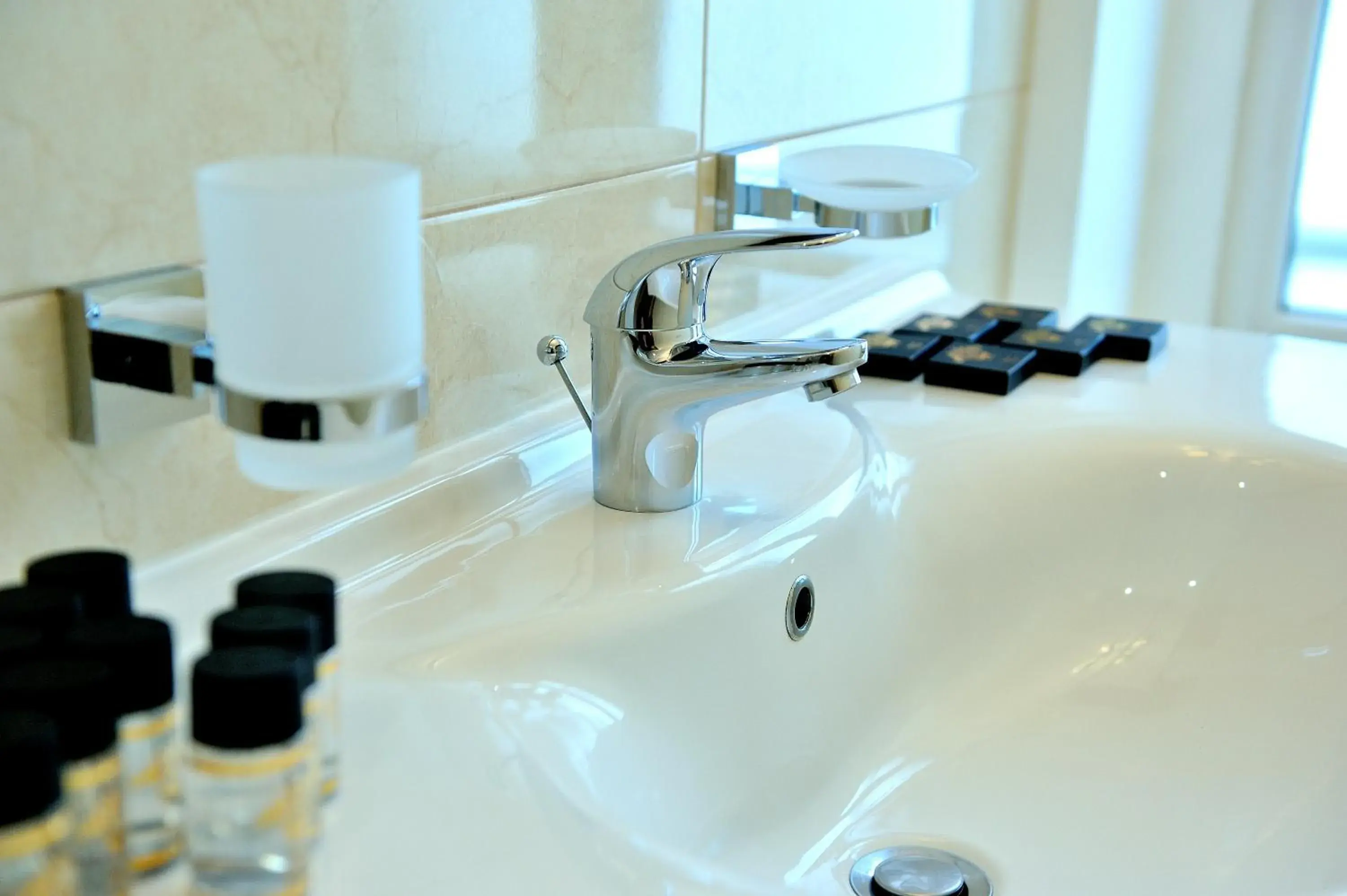 Bathroom in Safrano Palace