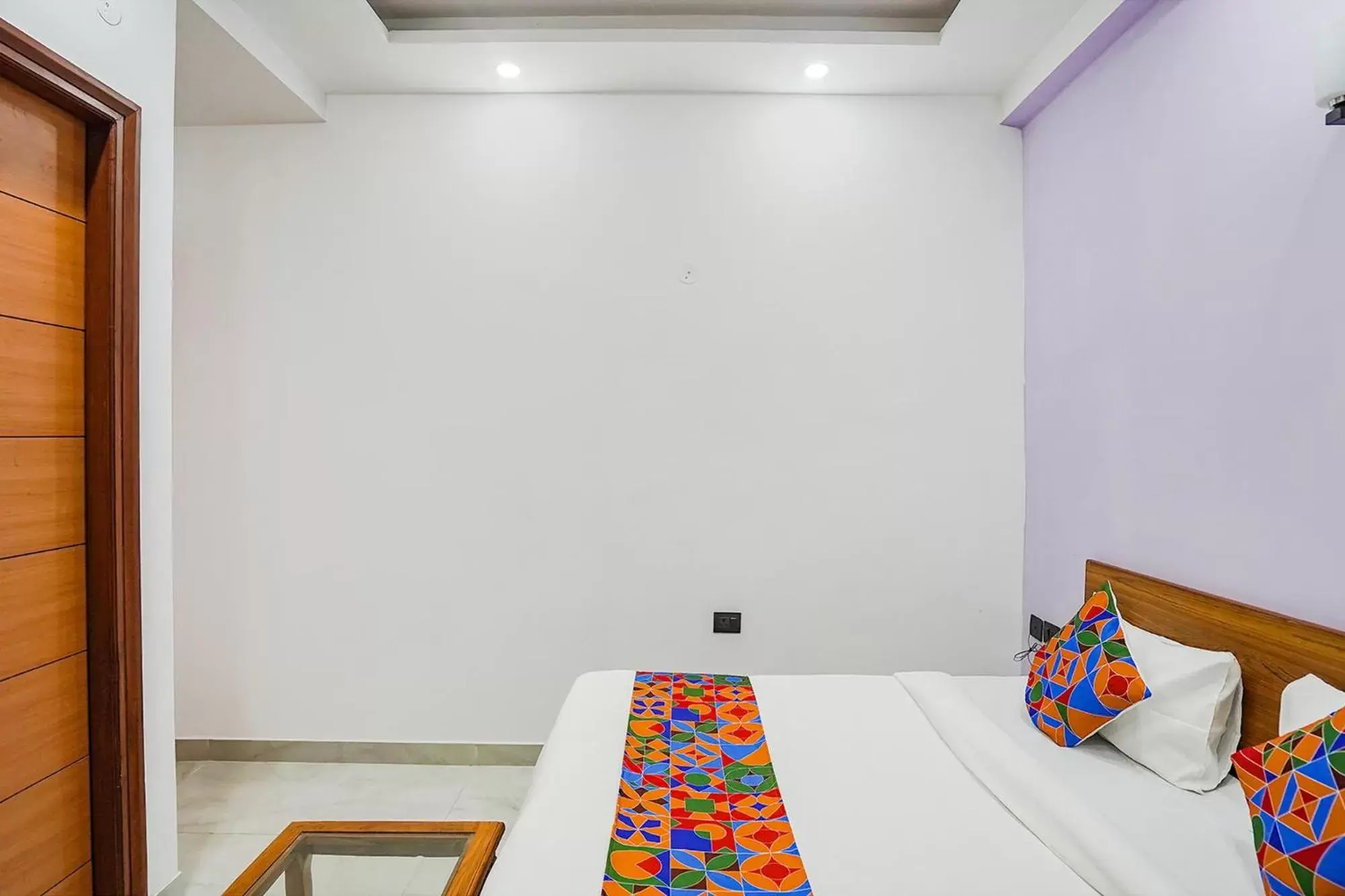 Bed in FabHotel Hexa Noida Sector 56 Bed in FabHotel Hexa Noida Sector 56