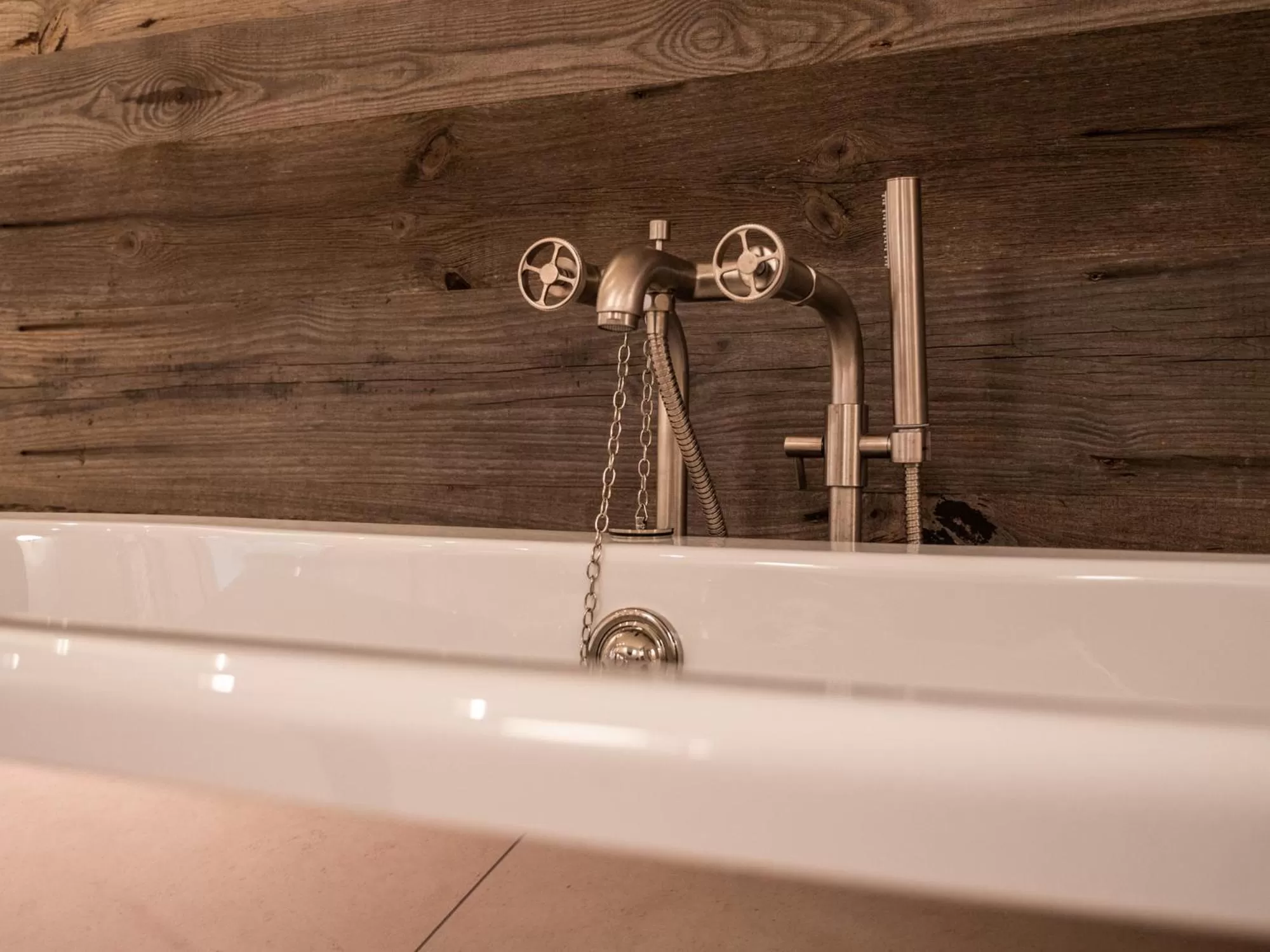 Hot Tub in Alpenloge Design Hotel