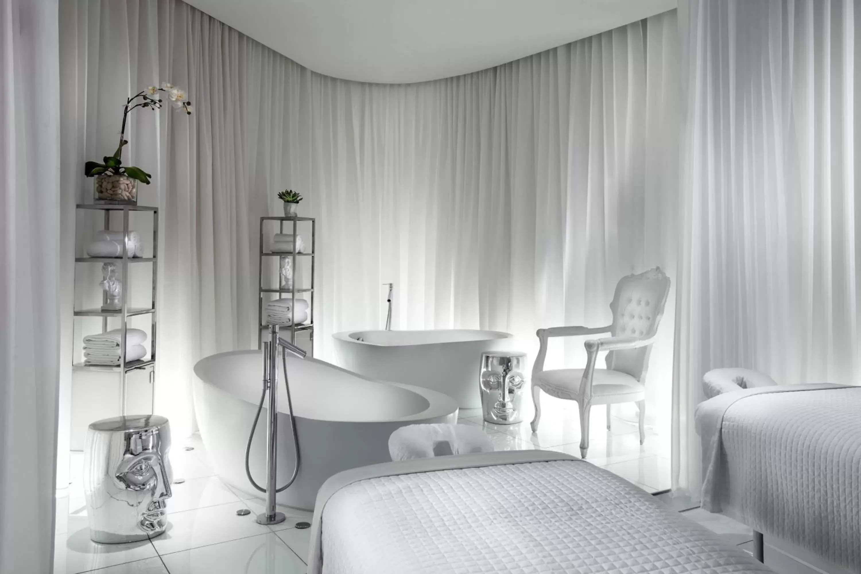 Spa and wellness centre/facilities, Bathroom in SLS Hotel, a Luxury Collection Hotel, Beverly Hills