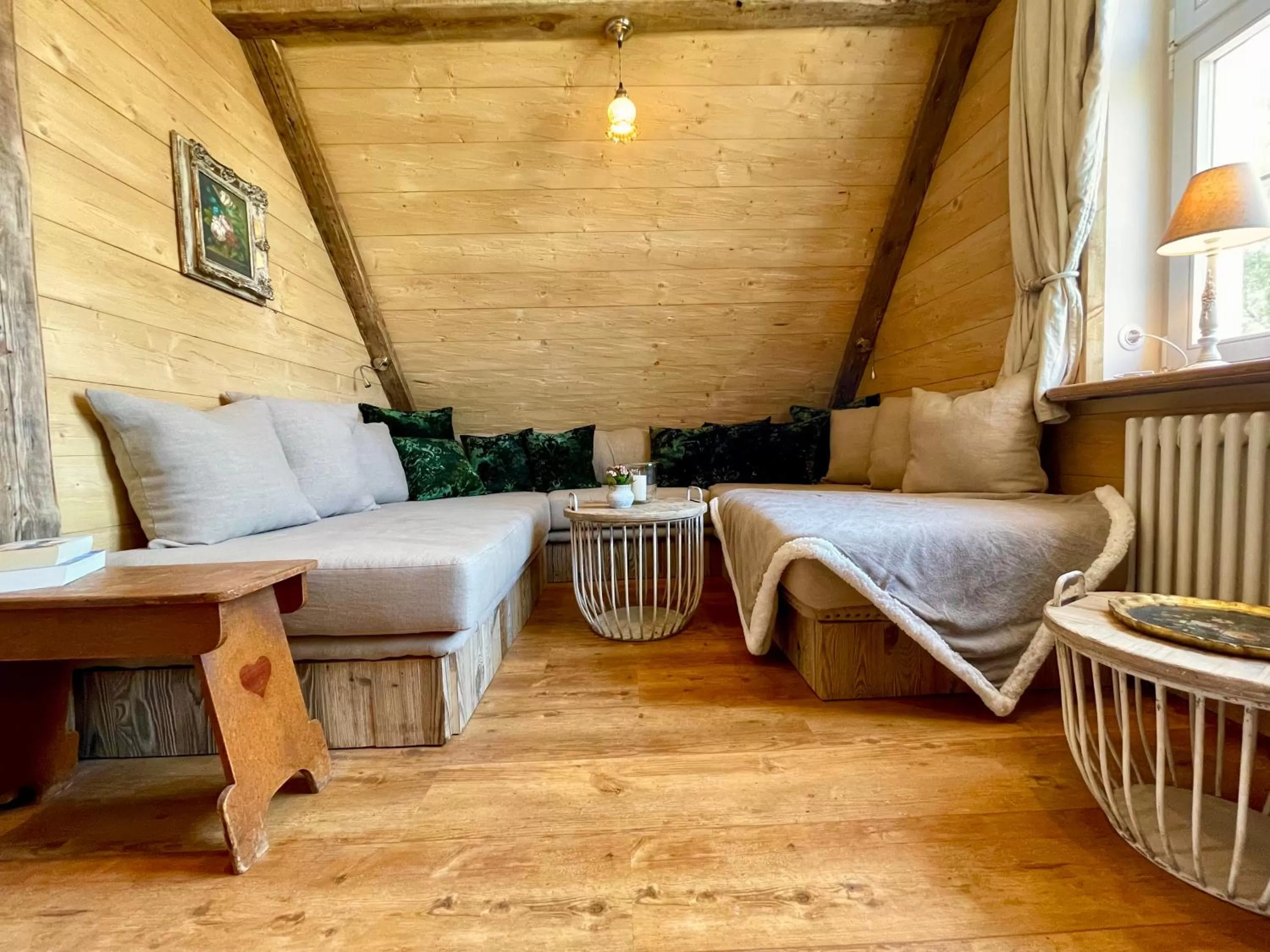 Living room, Seating Area in Weißt Du noch - Gästehäuser & Suiten