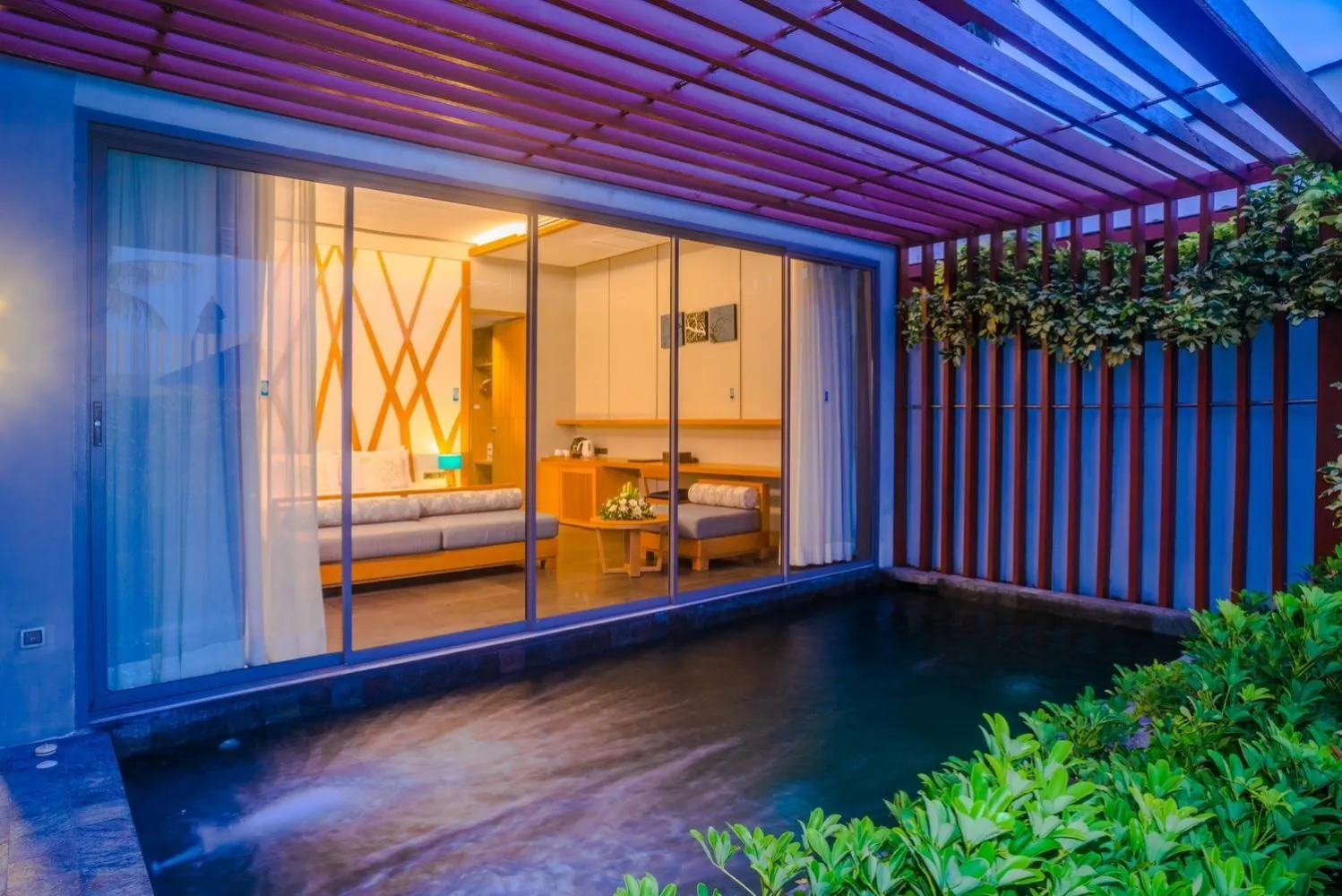 Swimming pool in Synergy Samui