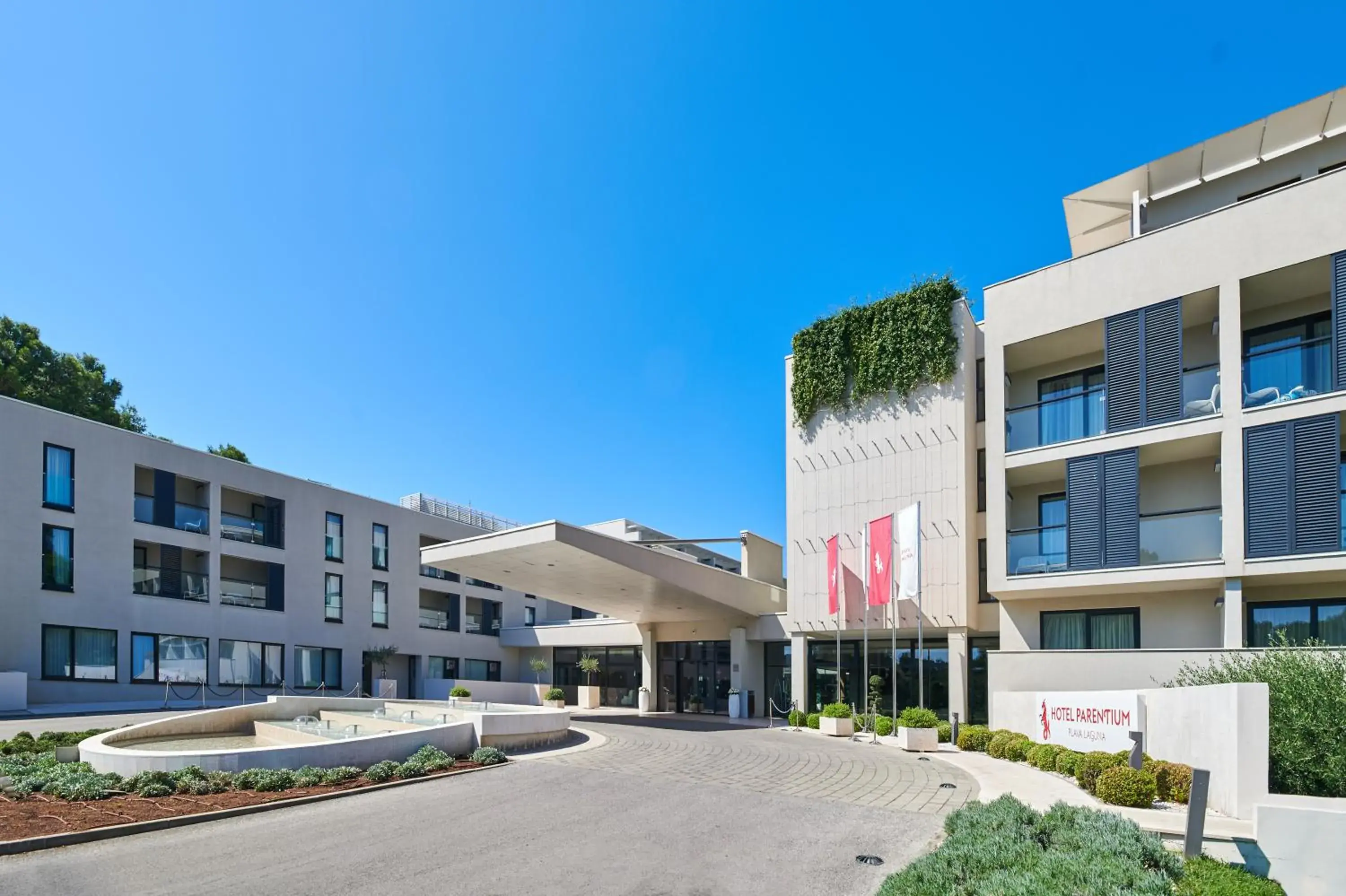 Facade/entrance, Property Building in Hotel Parentium Plava Laguna