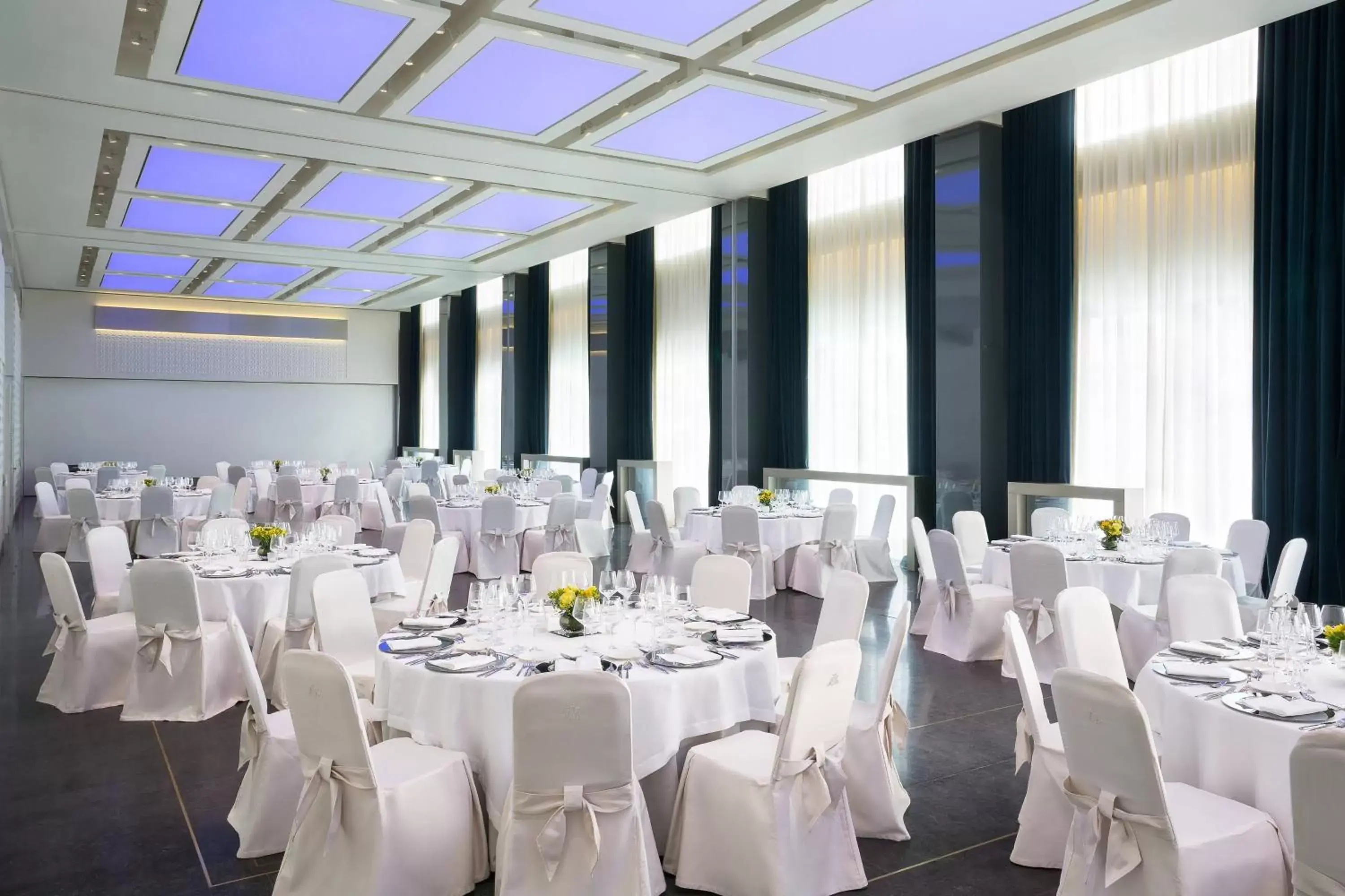 Meeting/conference room, Banquet Facilities in Excelsior Hotel Gallia, a Luxury Collection Hotel, Milan