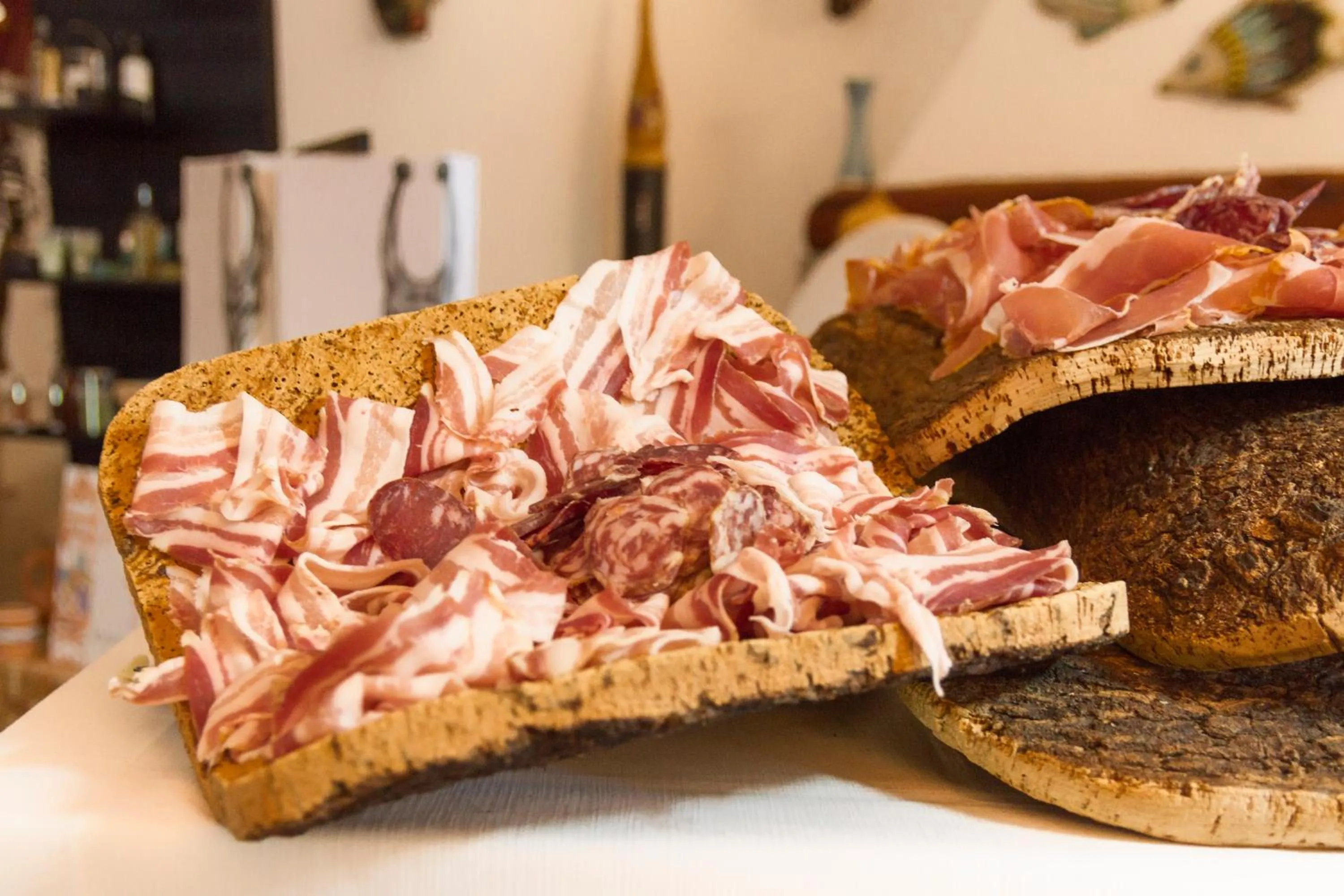 Lounge or bar in Hotel Luci di la Muntagna