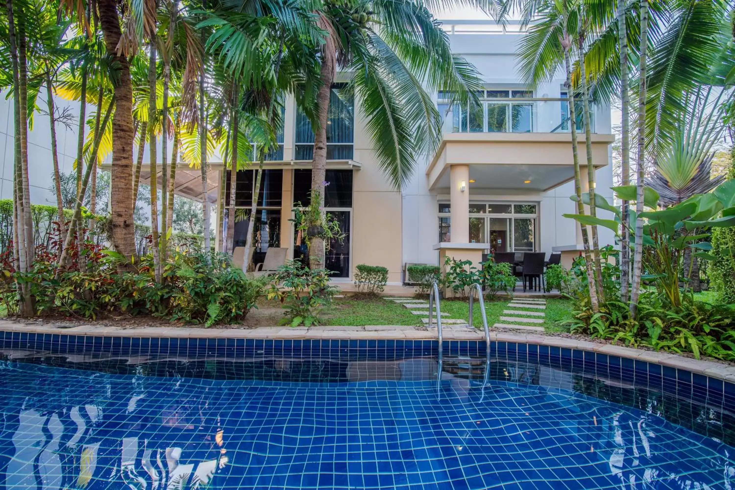 Swimming pool in The Palayana Hua Hin Swimming pool in The Palayana Hua Hin