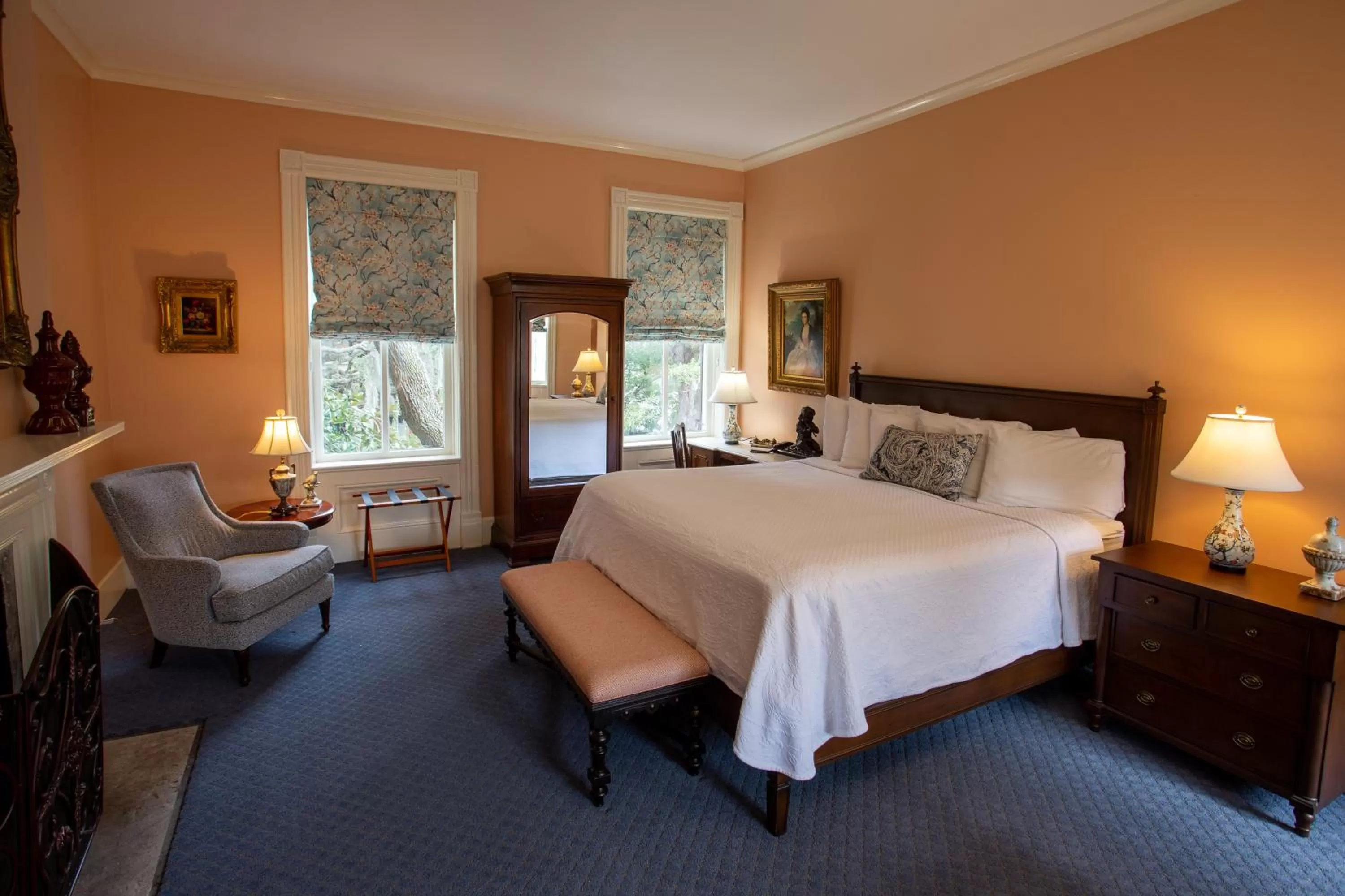 Bedroom, Bed in Eliza Thompson House, Historic Inns of Savannah Collection