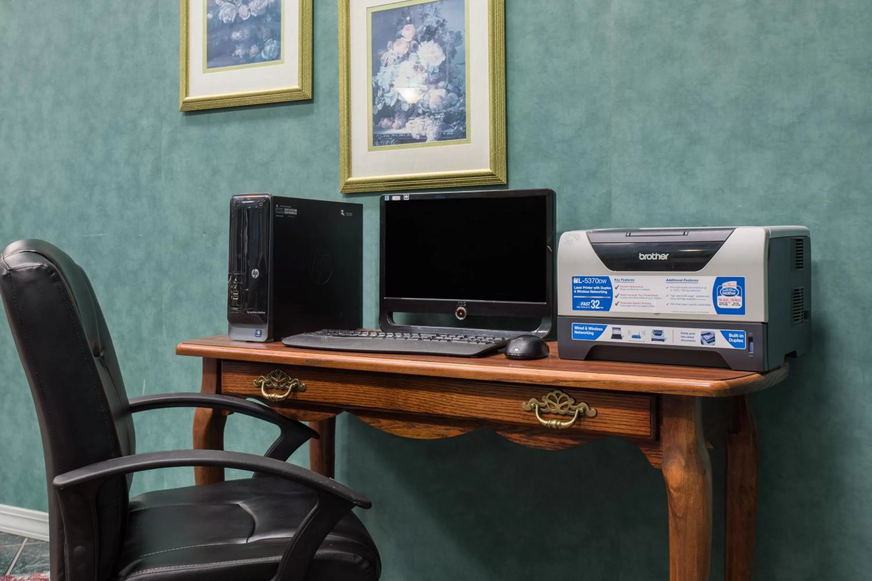 Business facilities in Days Inn by Wyndham Harrison