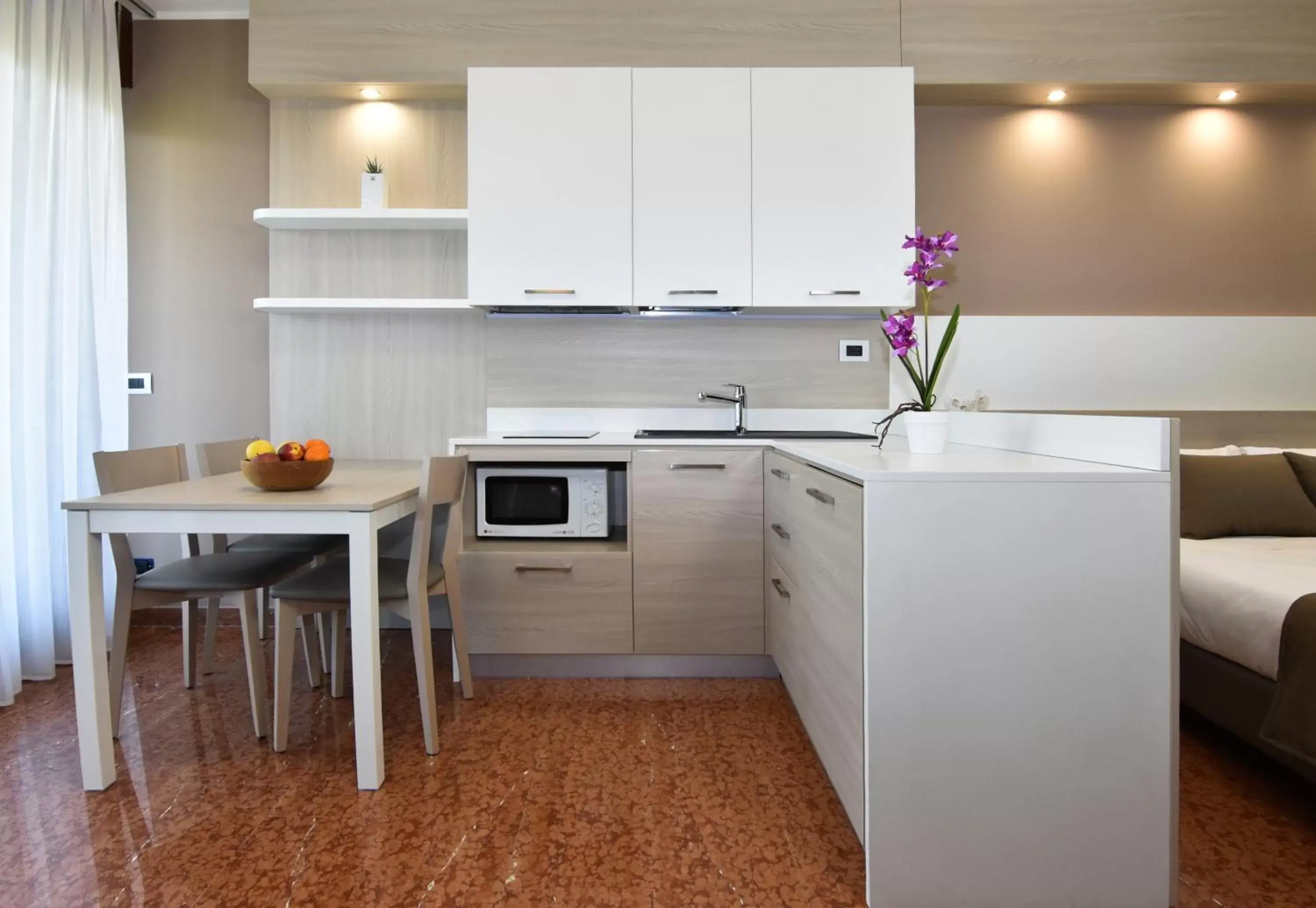 Kitchen or kitchenette, Kitchen/Kitchenette in Residence all'Adige